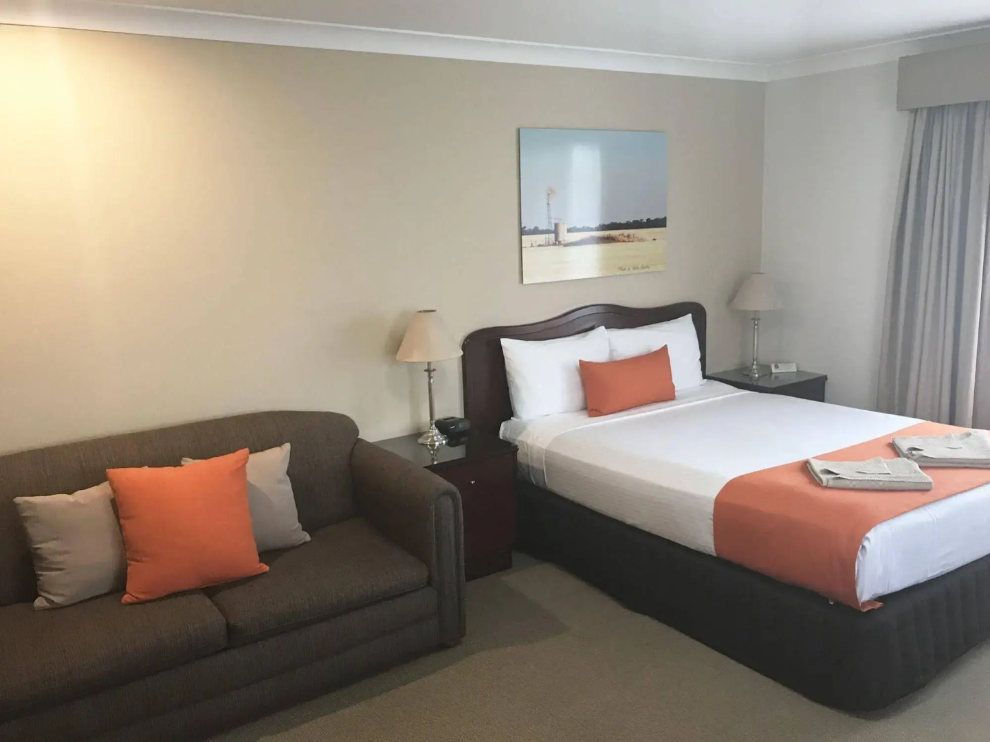 Endeavour Court Motor Inn