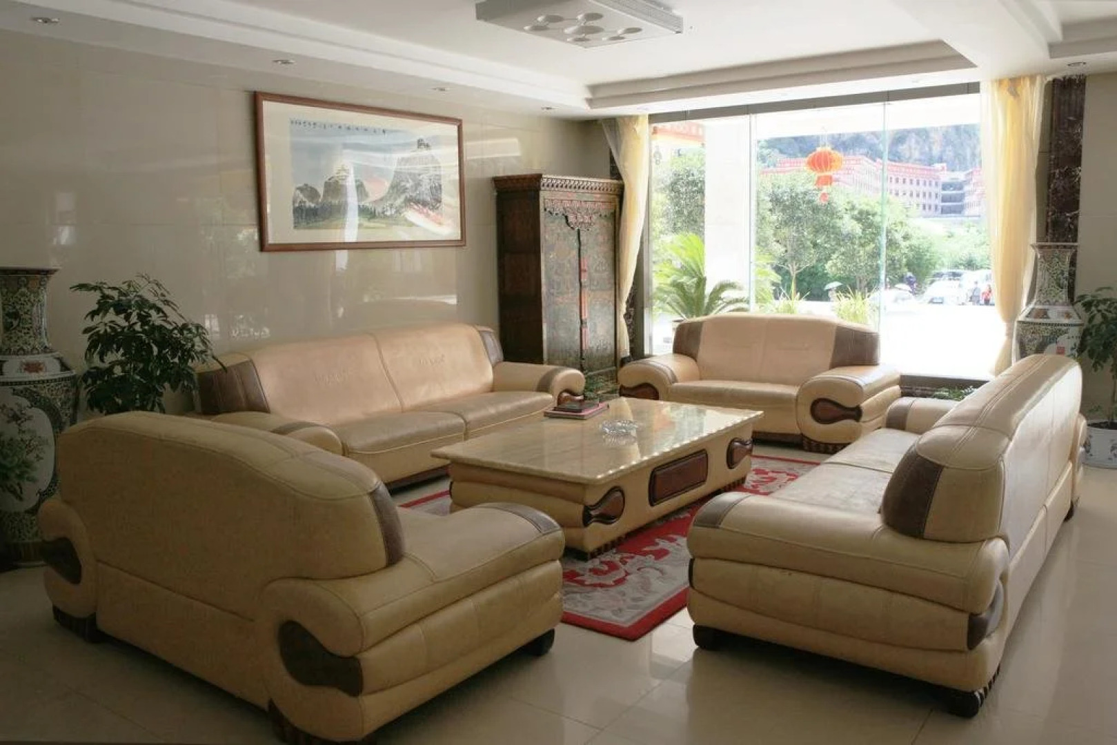 Shangri-La Balagezong Shuizhuang Hotel