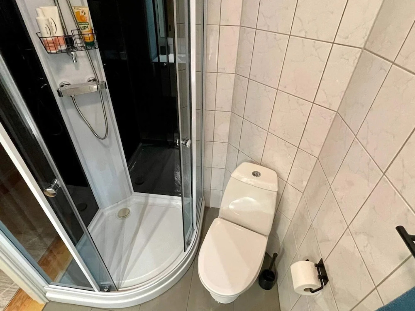 10 Person Holiday Home in Auklandshamn