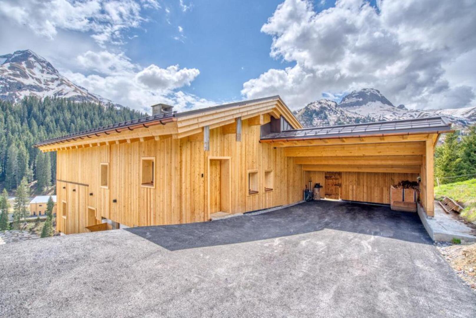 Jup - a luxury boutique chalet