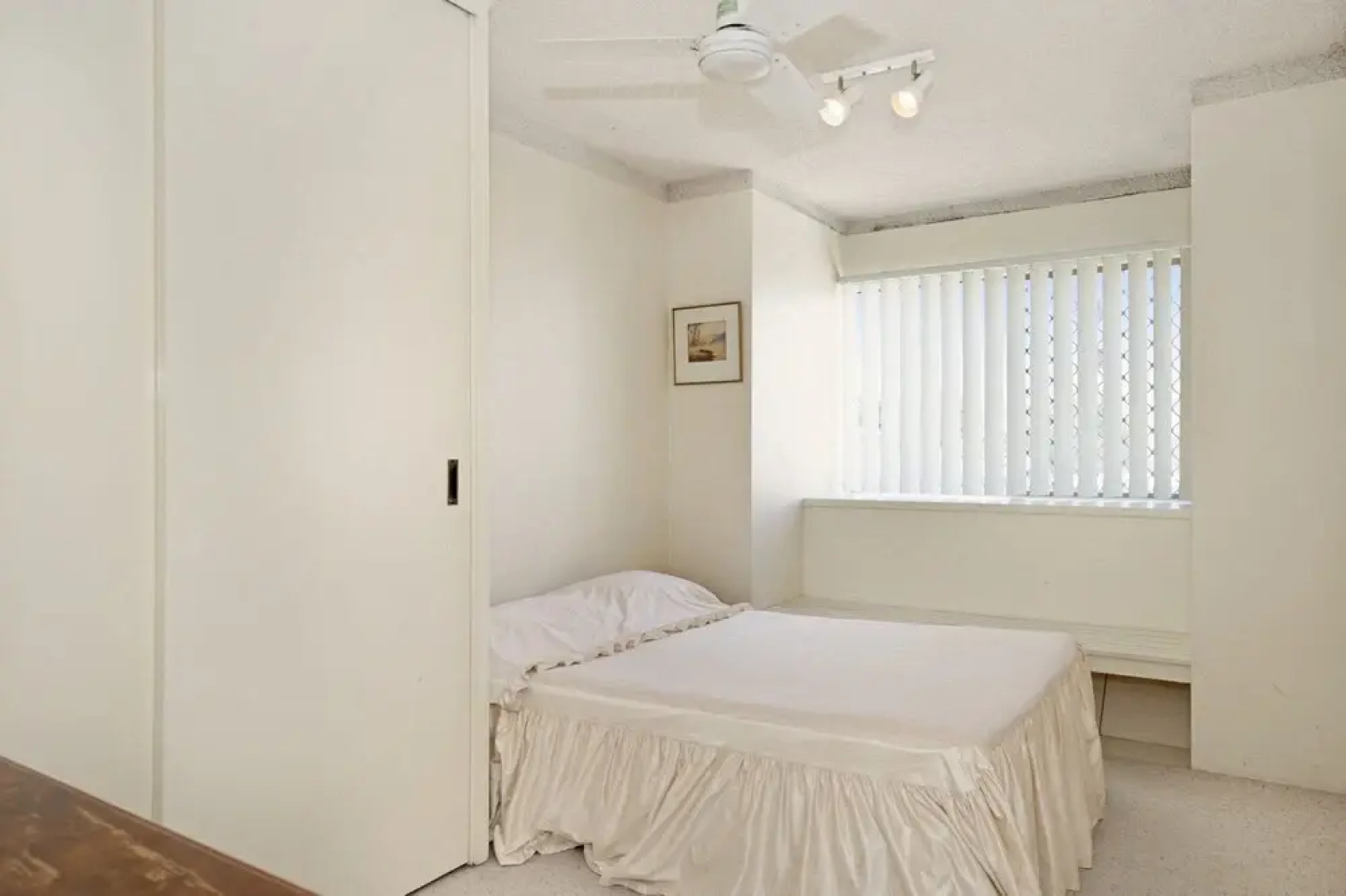 Everything you need including a pool! Karoonda Sands Apartments