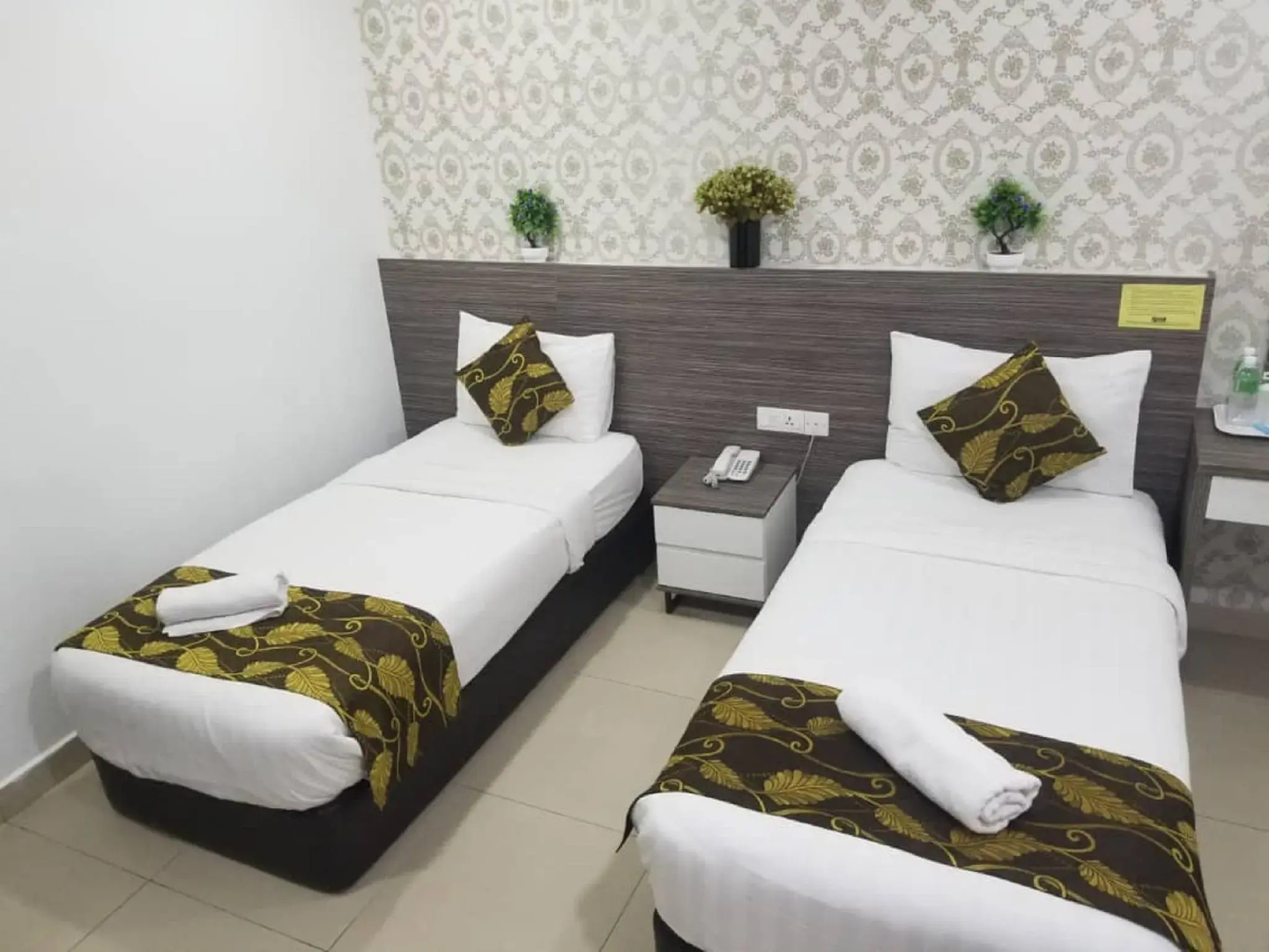 D'Metro Hotel