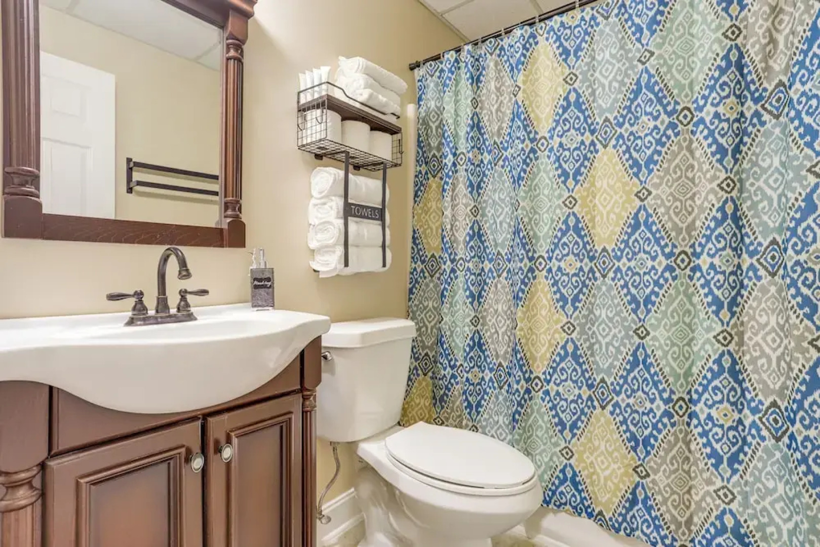 Lakefront Home w/ Private Boat Dock in Murrayville