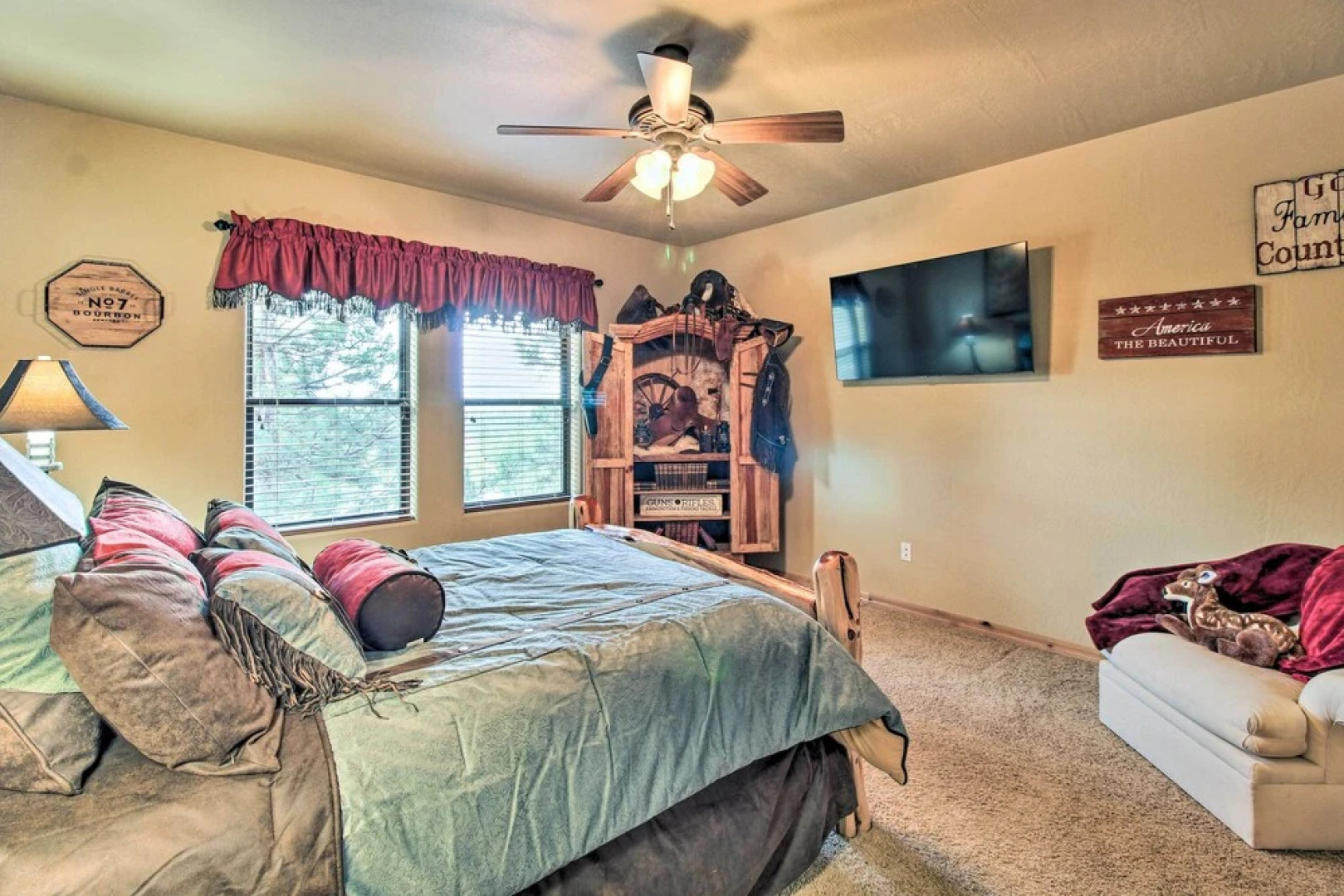 Torreon 'crow's Nest' Mountain Home w/ Views!