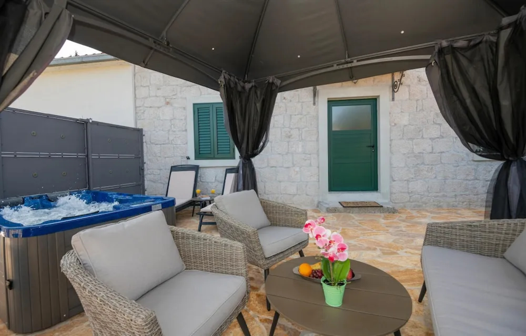 Amazing home in Ploce w/ WiFi and 3 Bedrooms