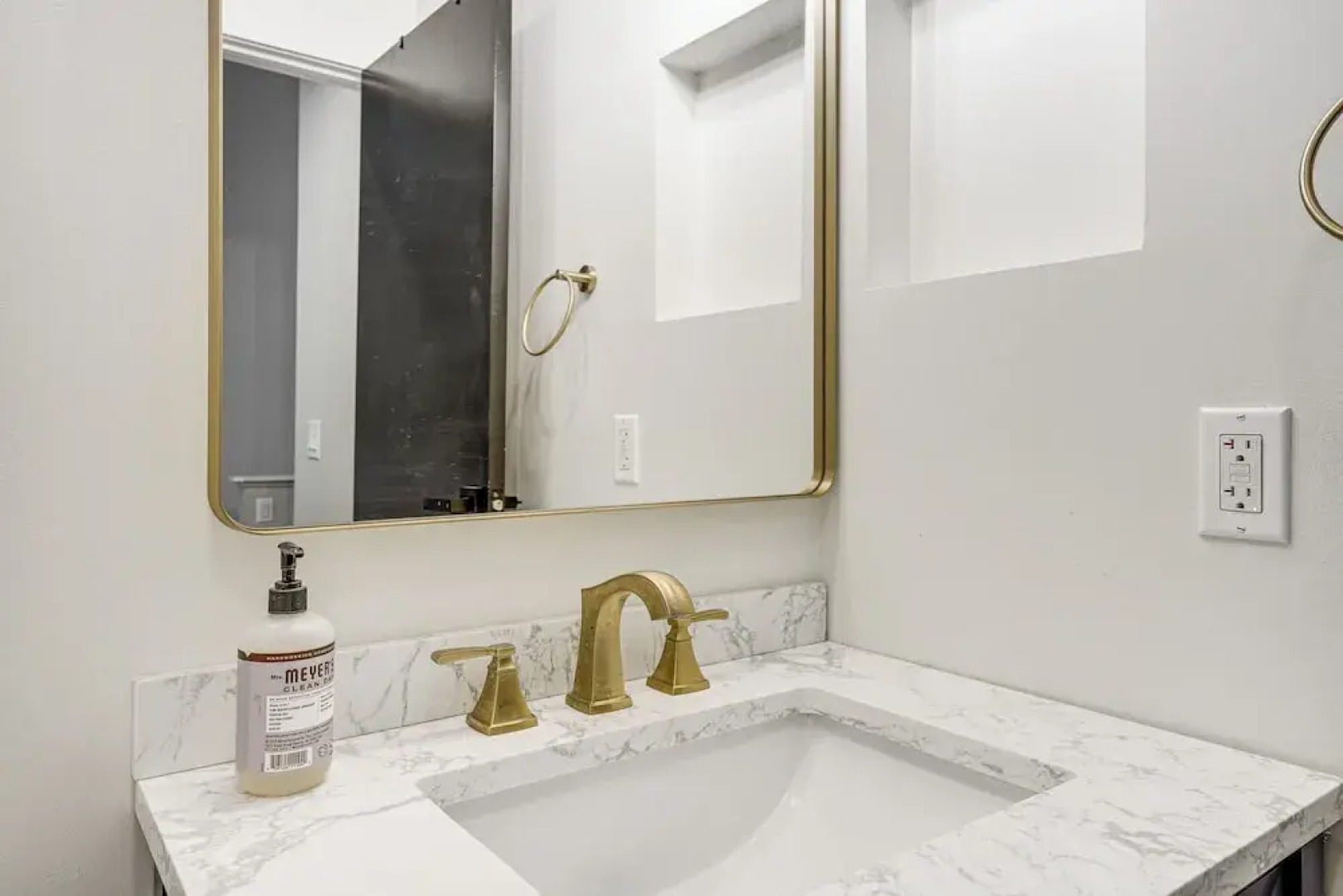 Ellicottville Townhome Near Holiday Valley Resort!