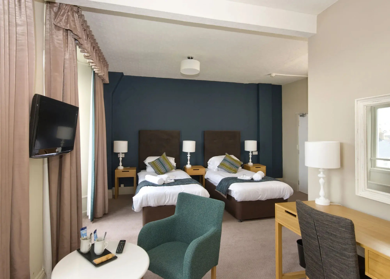 The George Hotel