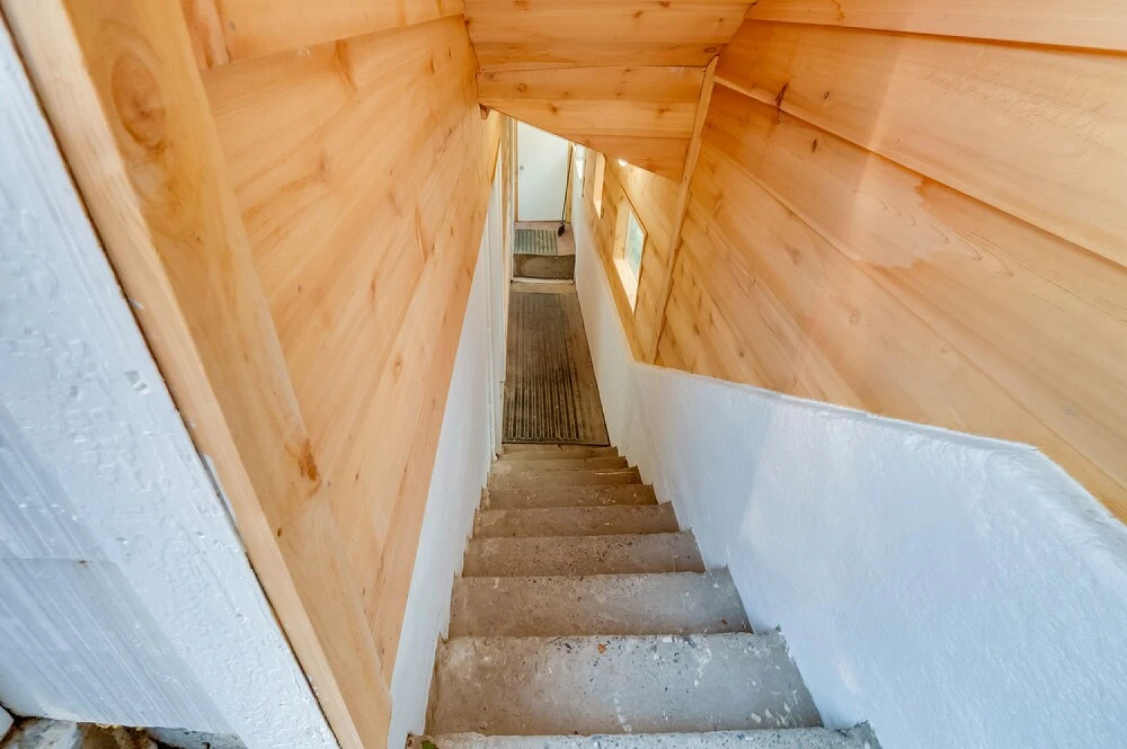 Apartment Near Juneau Downtown Historic District