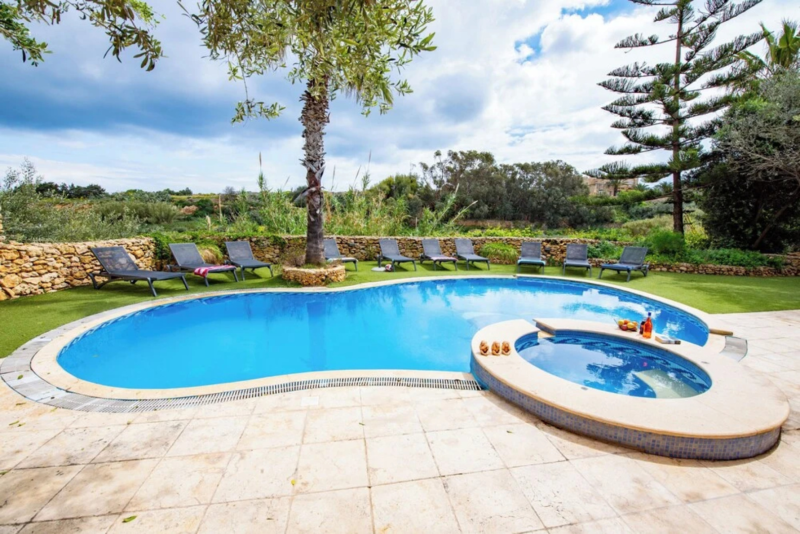 Villa Soldanis 6 Bedroom Villa With Private Pool