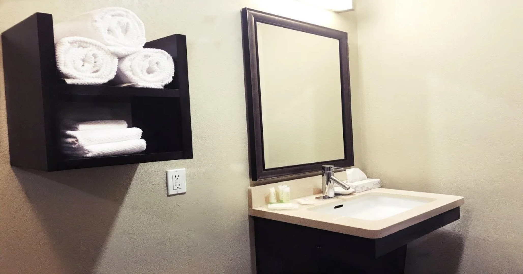 Sonesta ES Suites Chatsworth