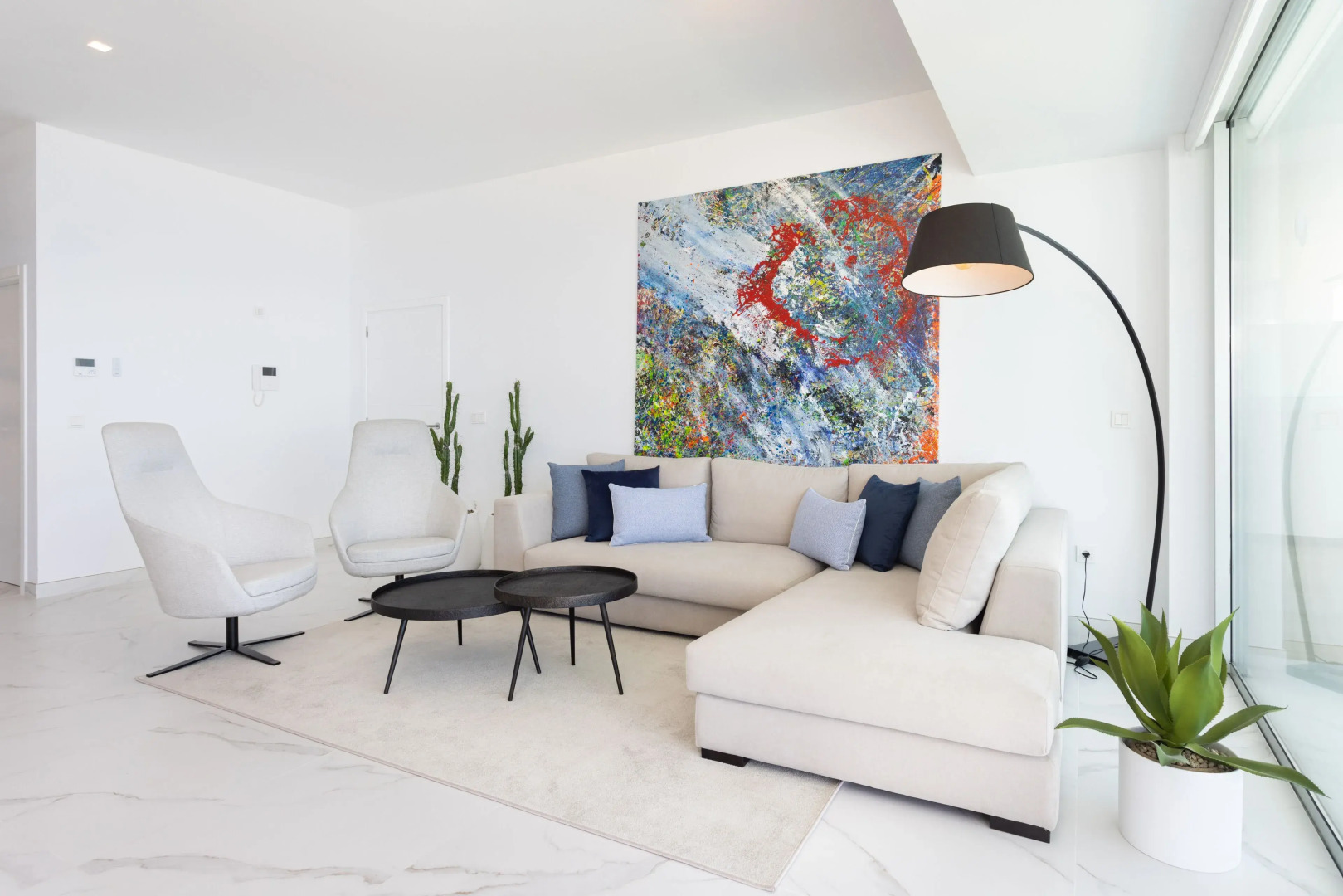 Crystal I Luxury Apartments