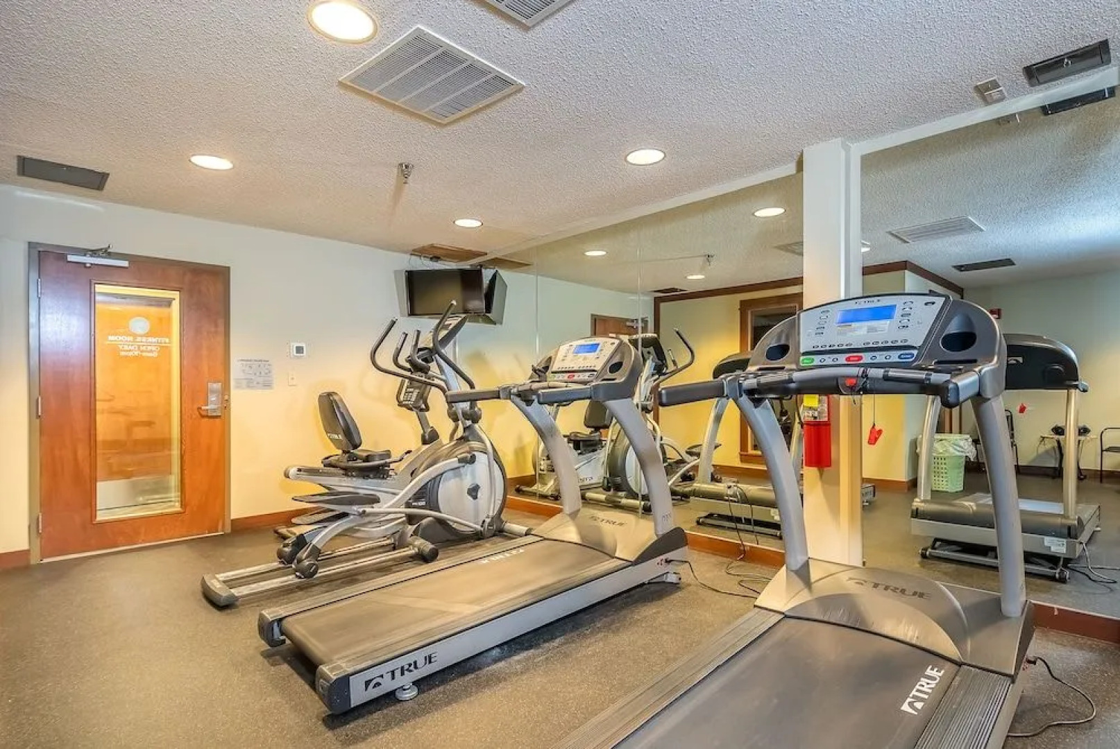 Suites at Silver Tree A123