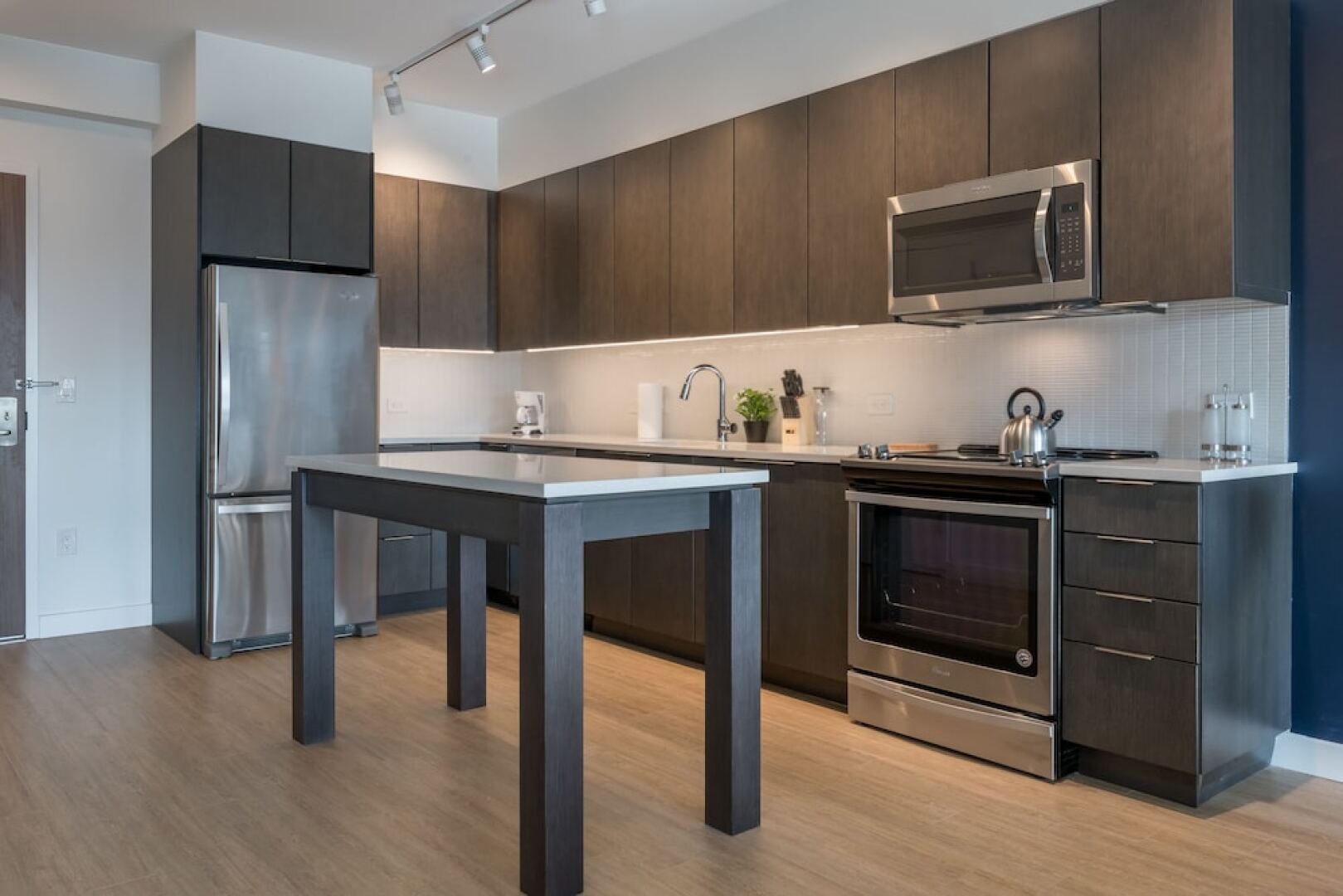 Dream Home Luxury Suites