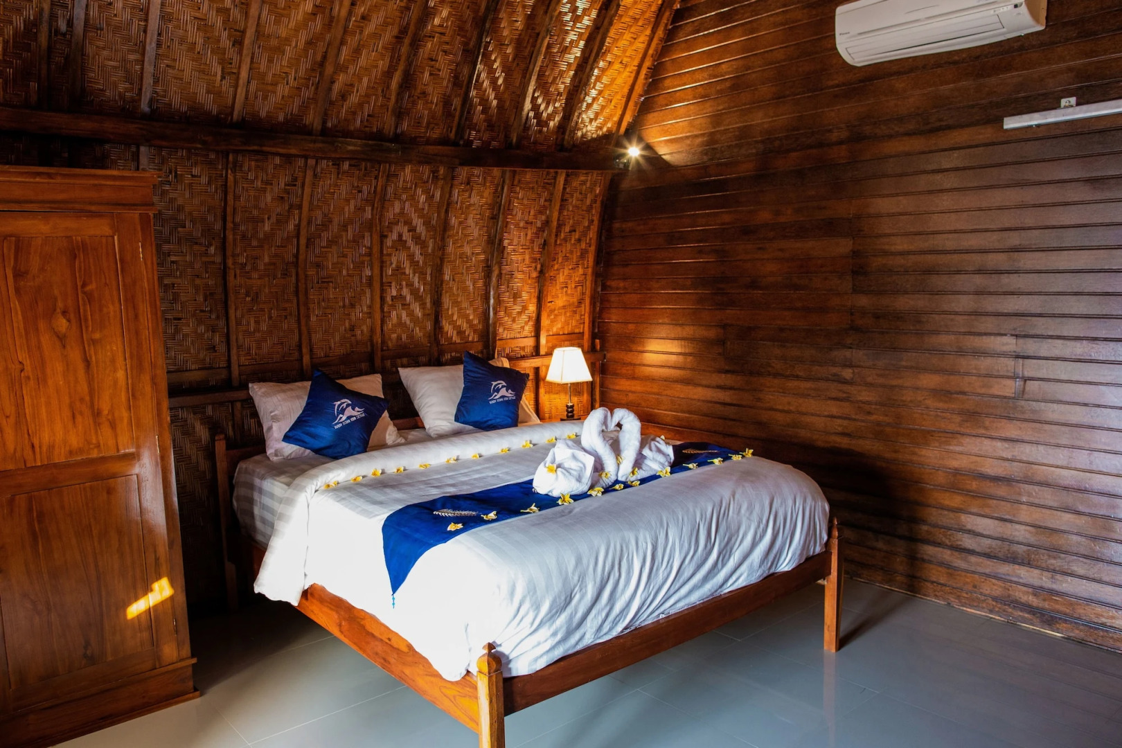 Sundi Ocean Bungalow by ABM