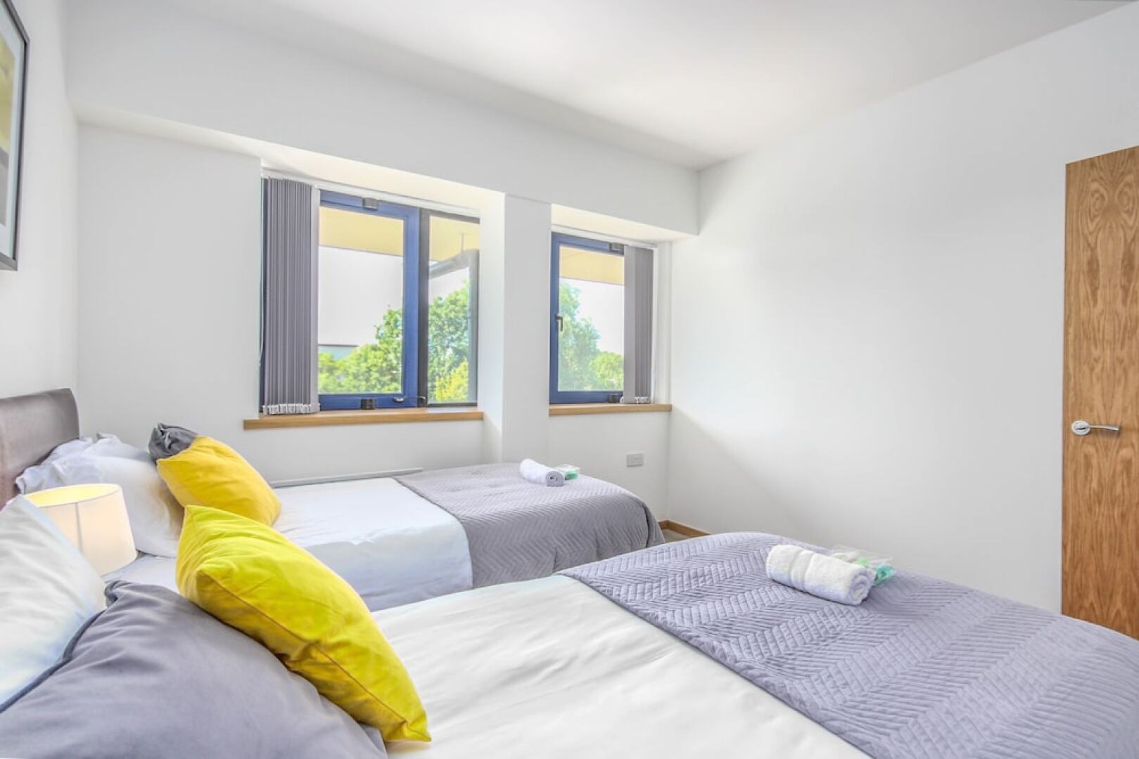 West Swindon Serviced Apartment