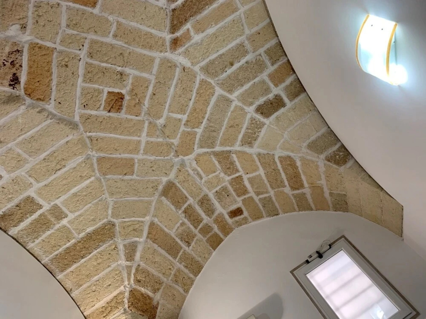 Ferrante D'Aragona rooms