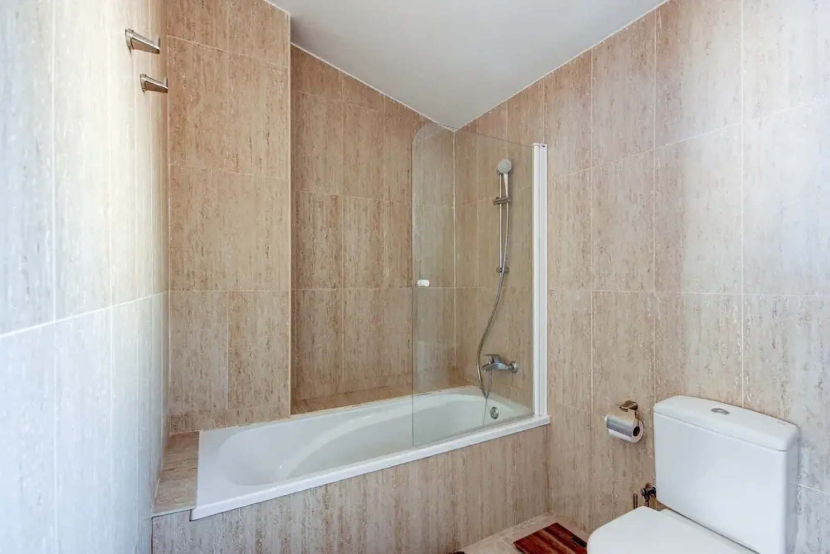 Duplex Apartment in Palau-saverdera