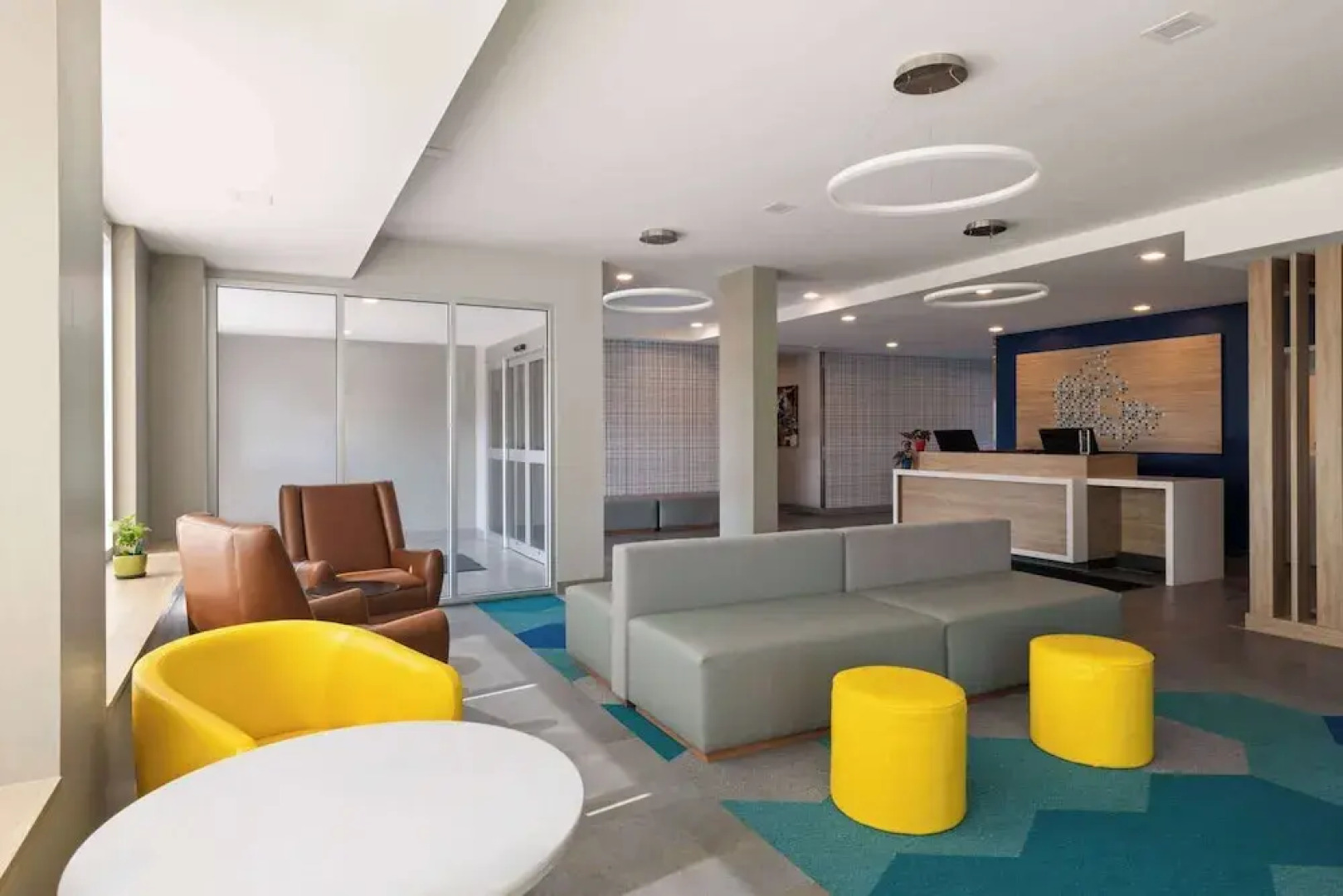 Microtel by Wyndham Lachute