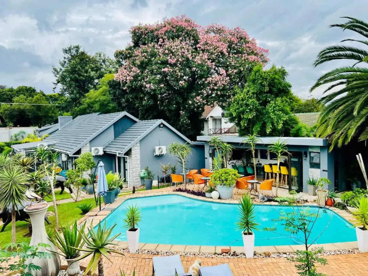 24 On Basil Boutique Aparthotel