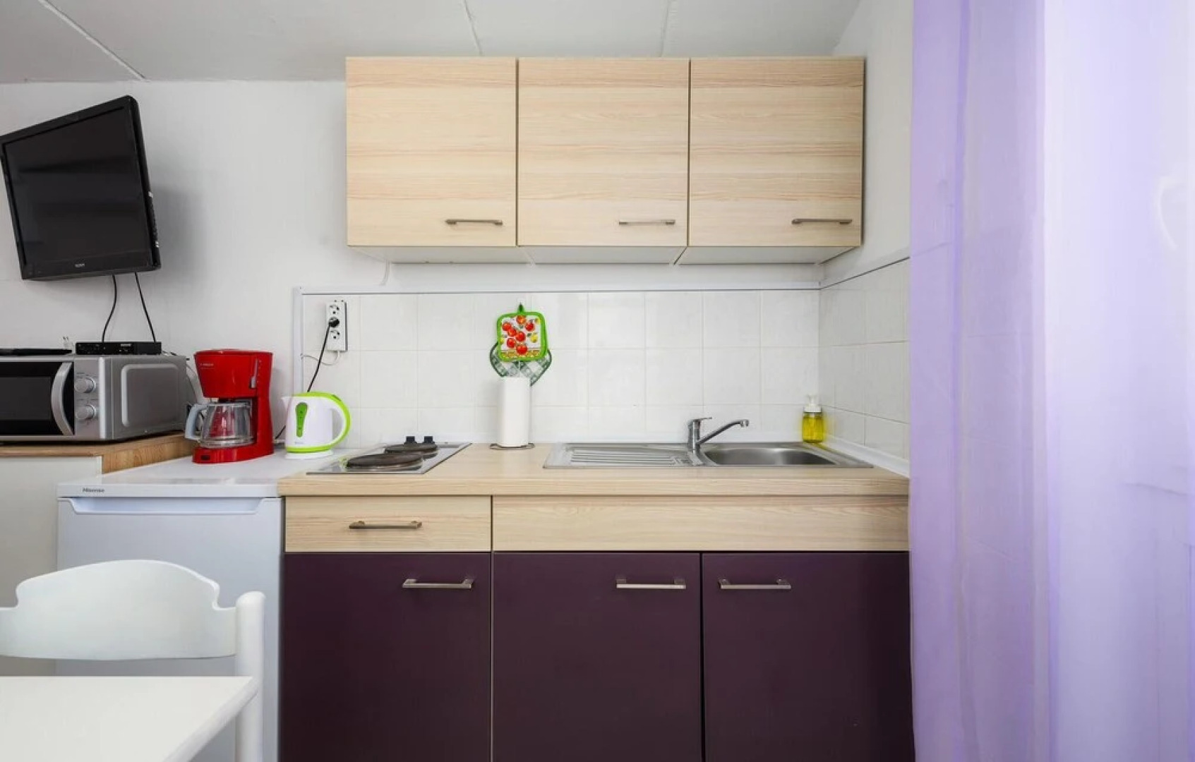 Awesome Home in Tar With Wifi and 3 Bedrooms