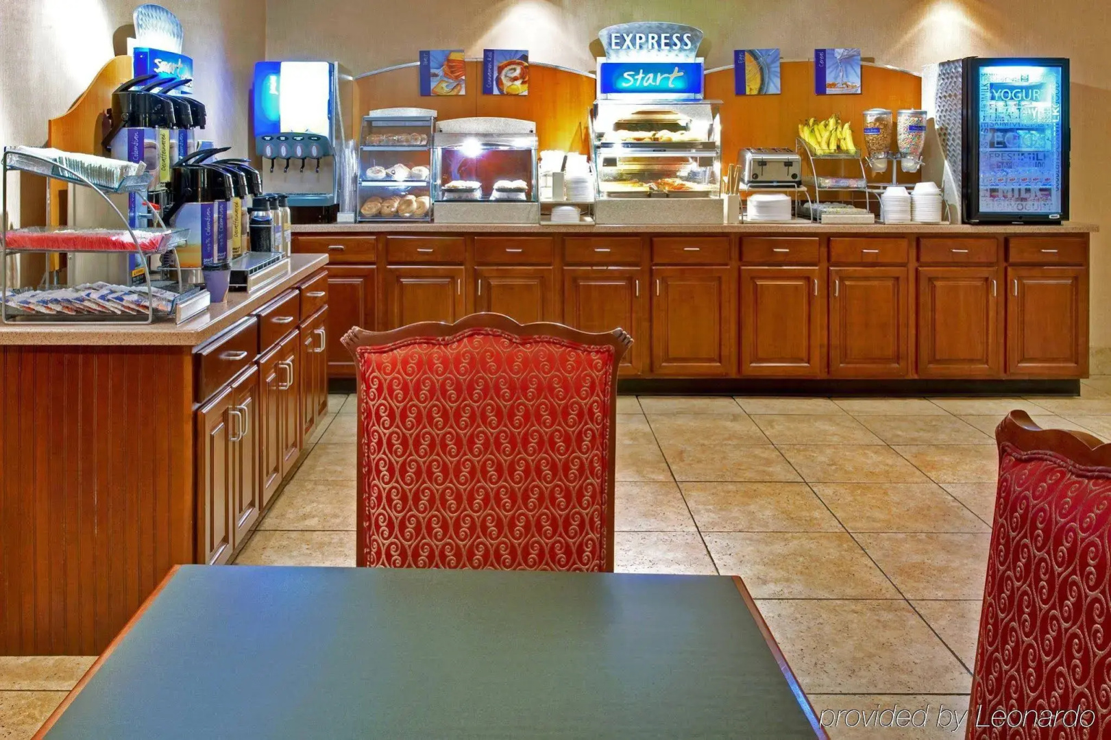 Holiday Inn Express Memphis Medical Center Midtown by IHG