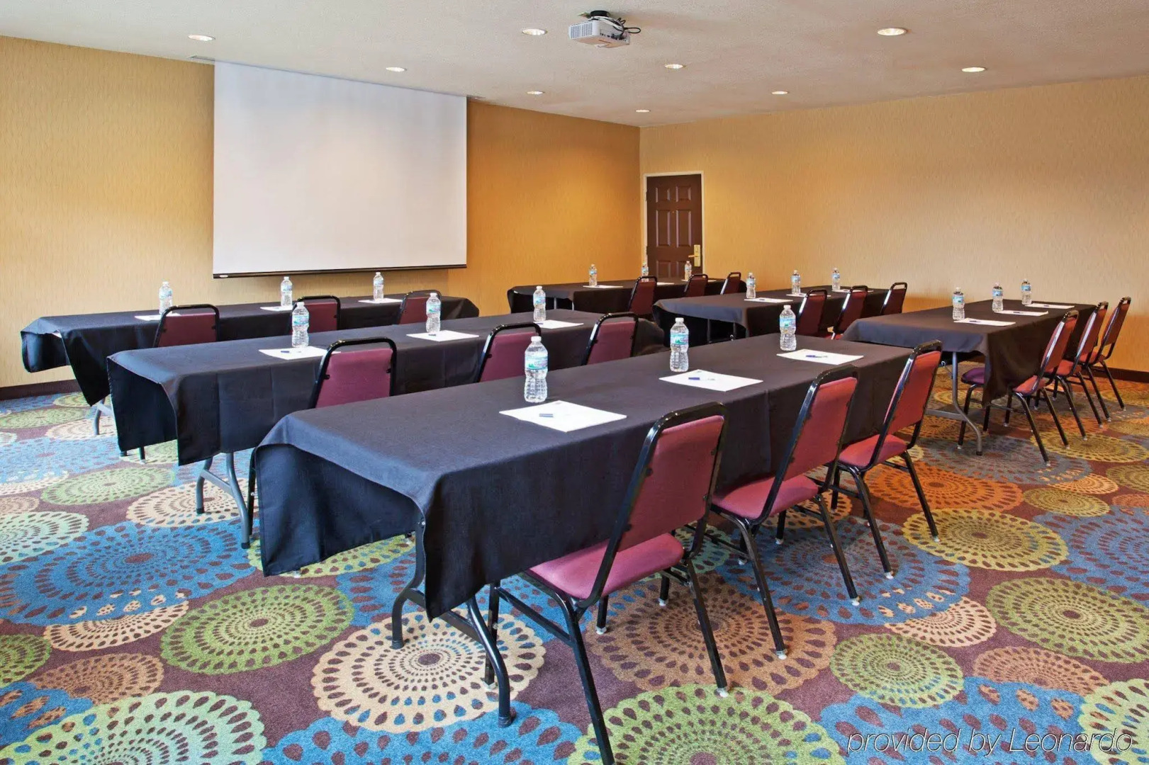Holiday Inn Express & Suites Columbus East Reynoldsburg by IHG