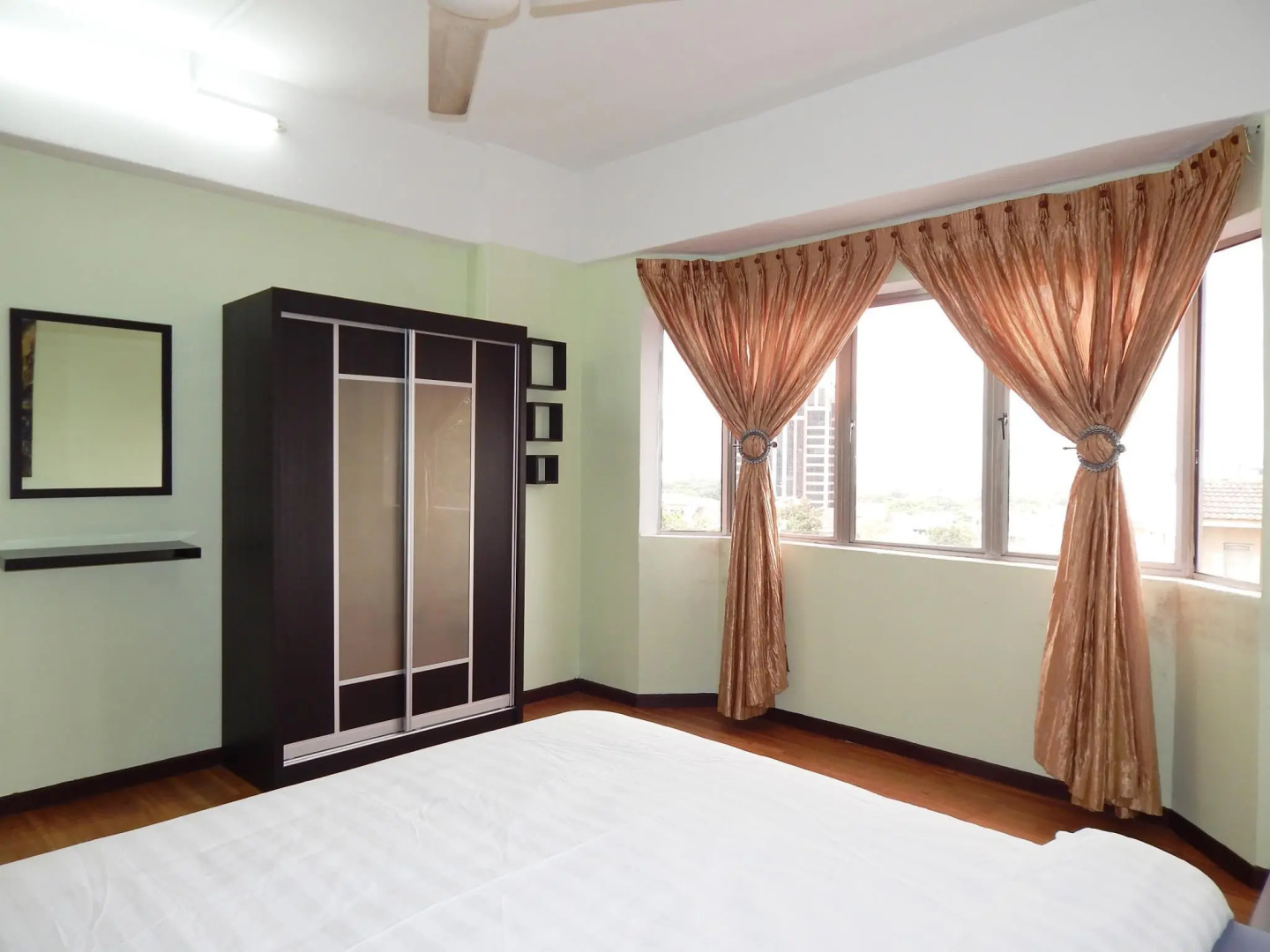 Wadi Iman Guesthouse @ Sri Mahligai