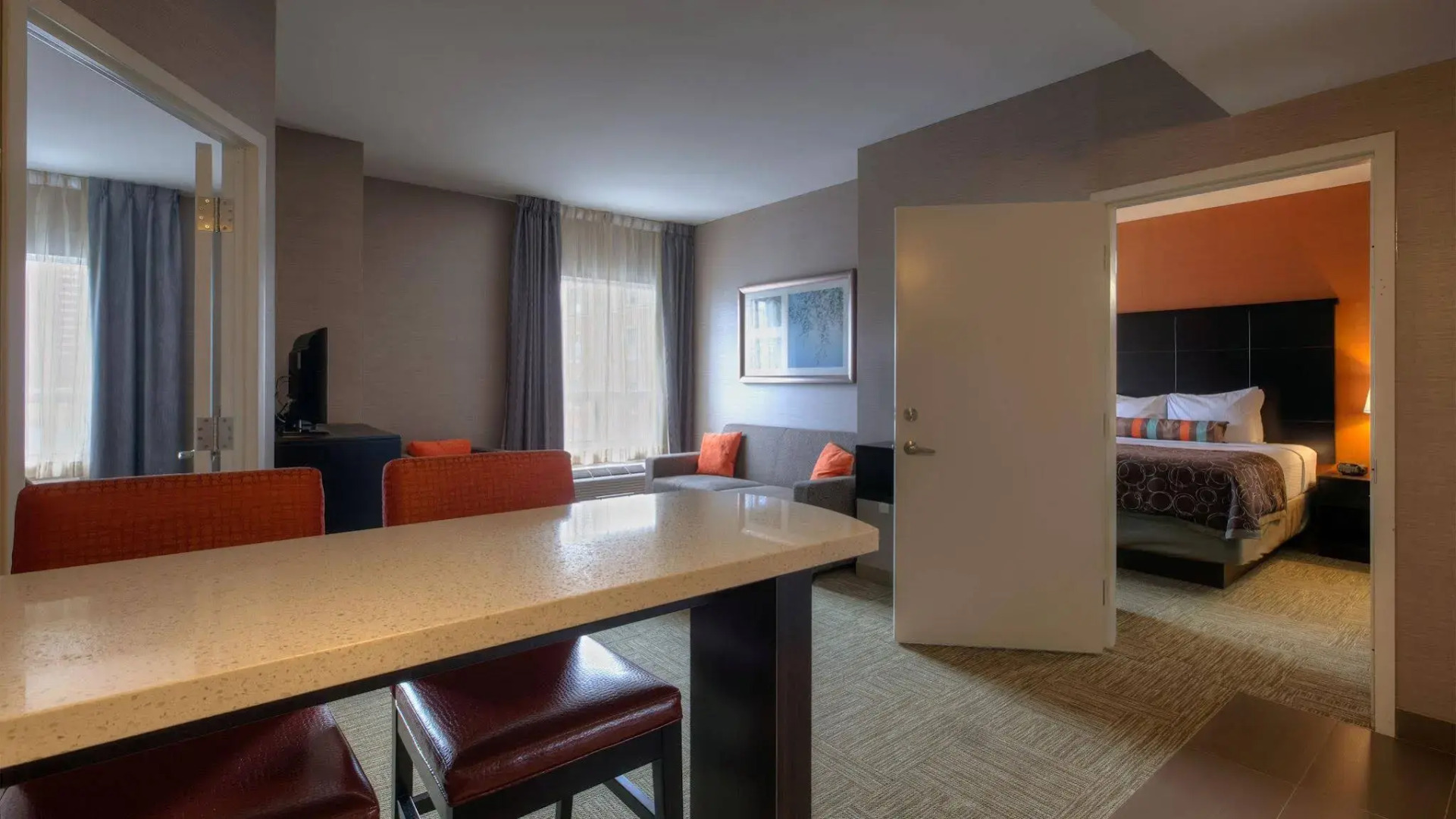 Staybridge Suites Hamilton Downtown by IHG