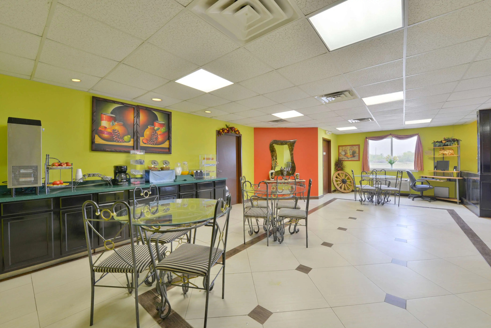 Americas Best Value Inn & Suites Haltom City Ft. Worth