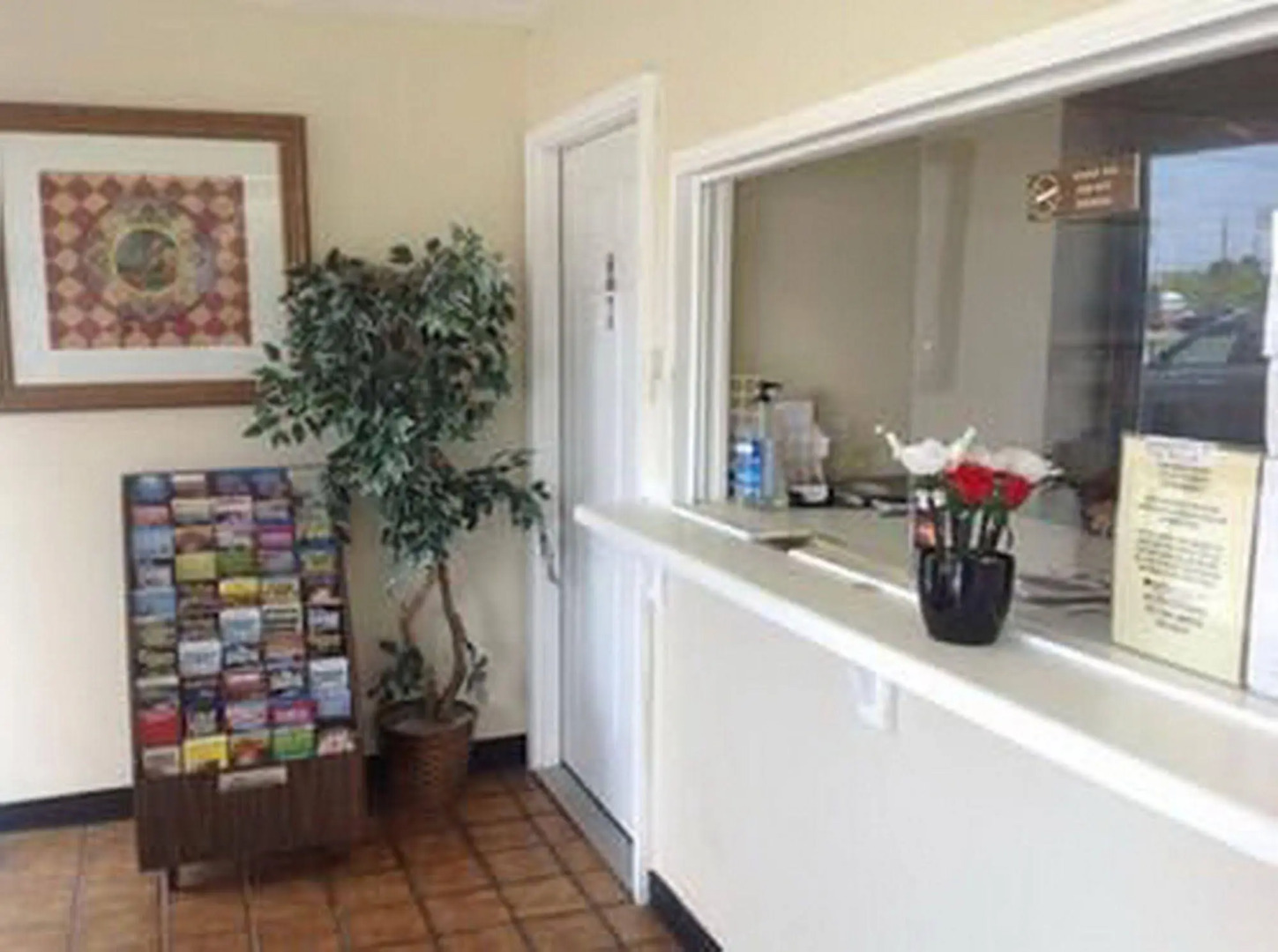 OYO Hotel Petersburg VA I-95 & E Washington St