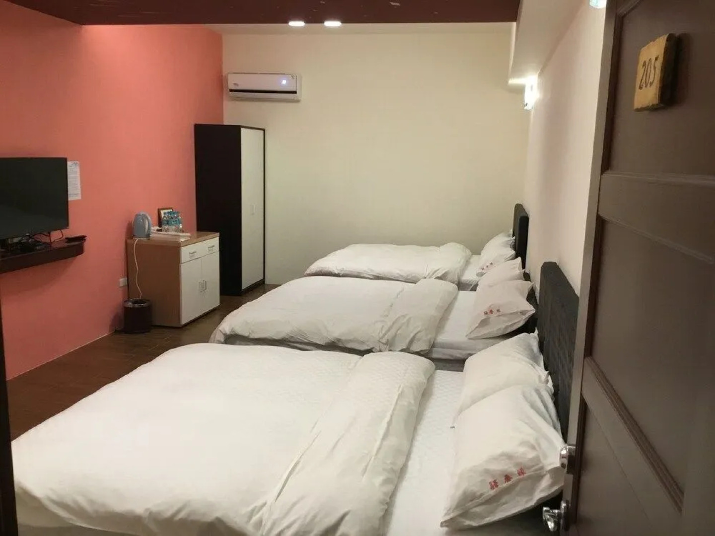 Yi-Xiang Yuan Guest House