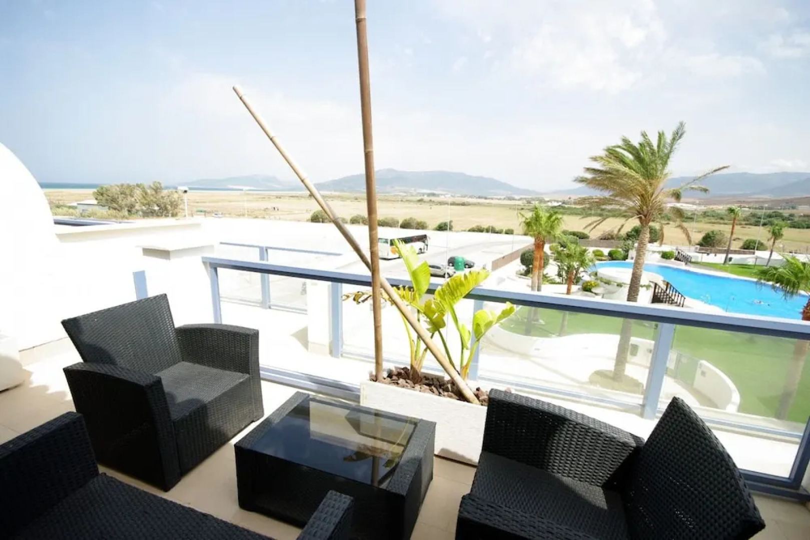 Livingtarifa - Techos Azules