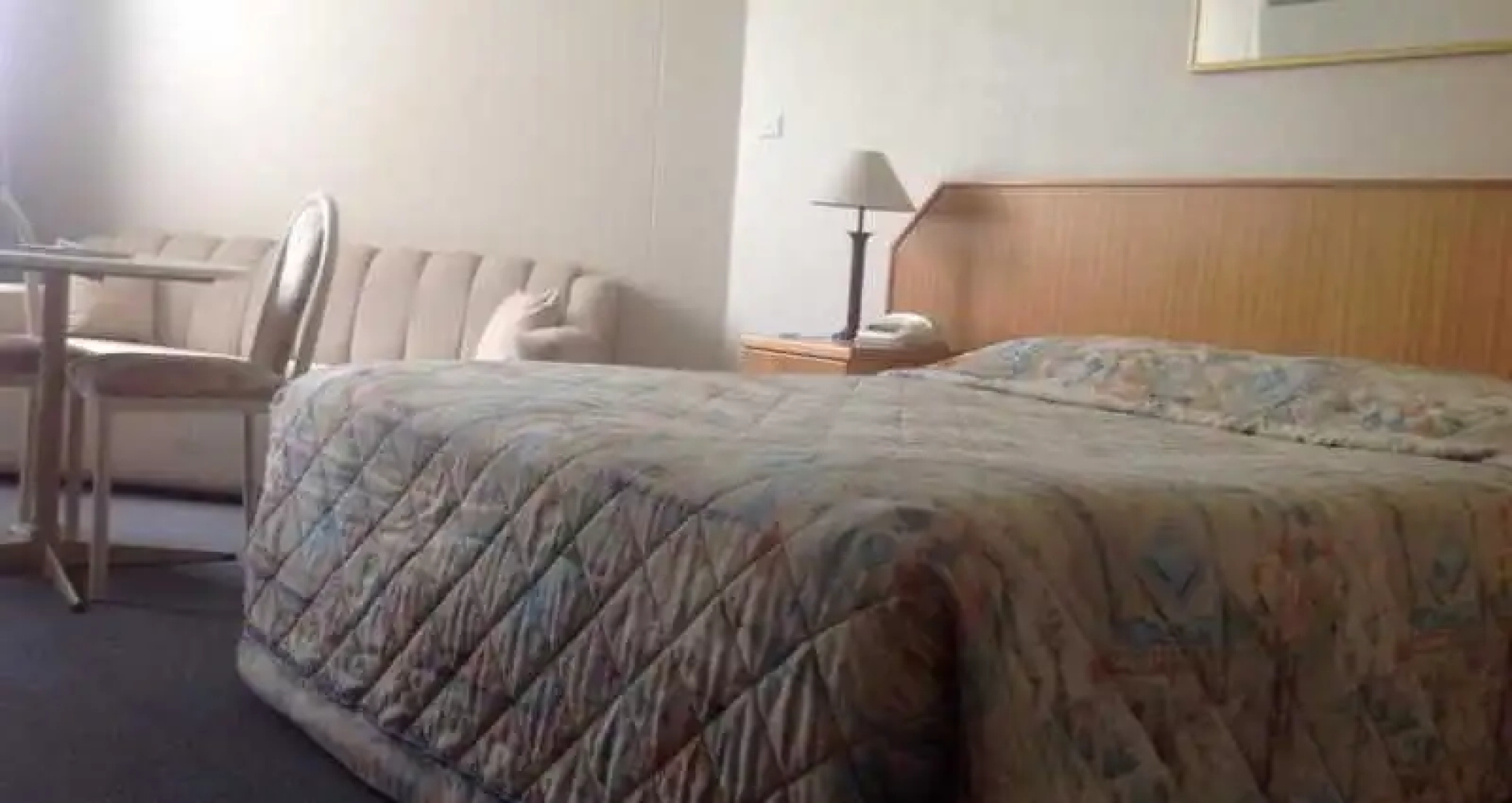 Quality Inn Charbonnier Hallmark