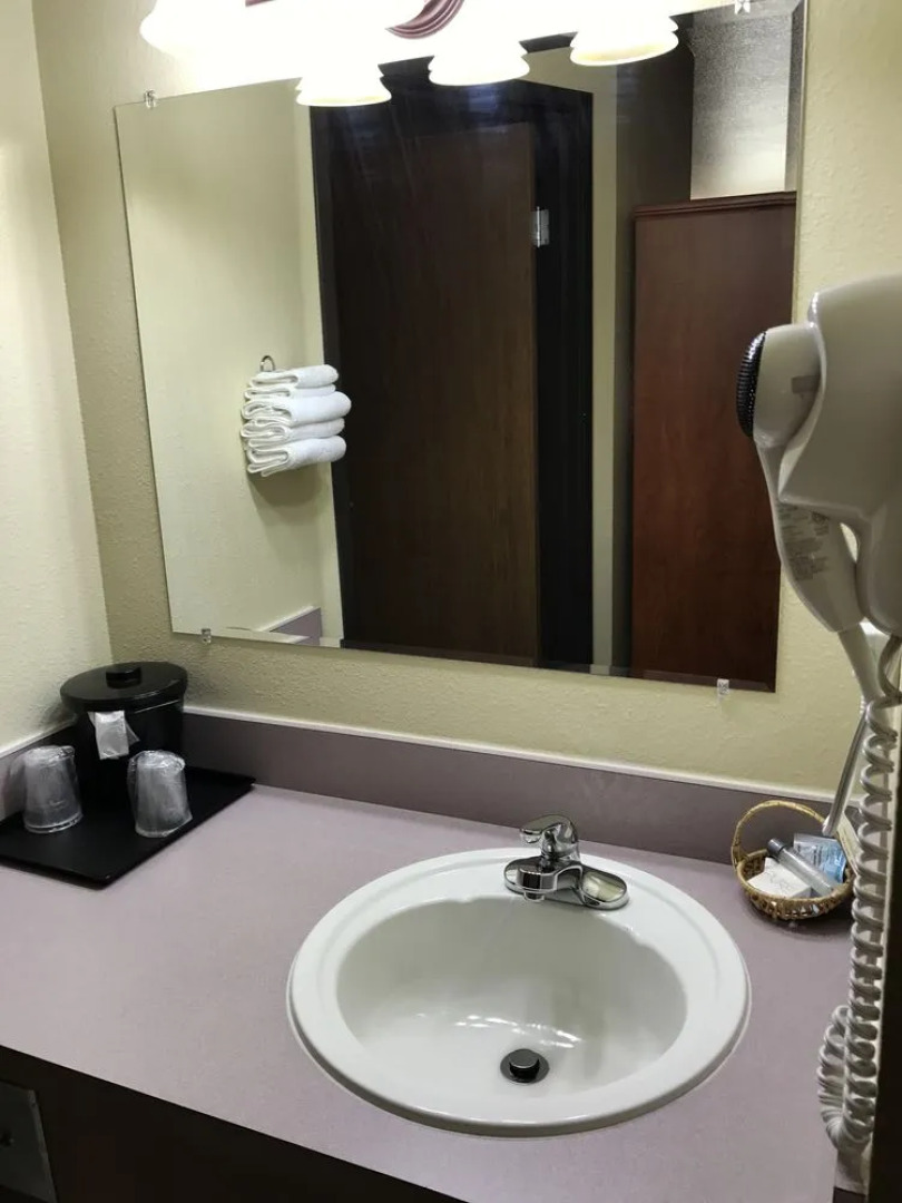 FairBridge Inn & Suites Kellogg