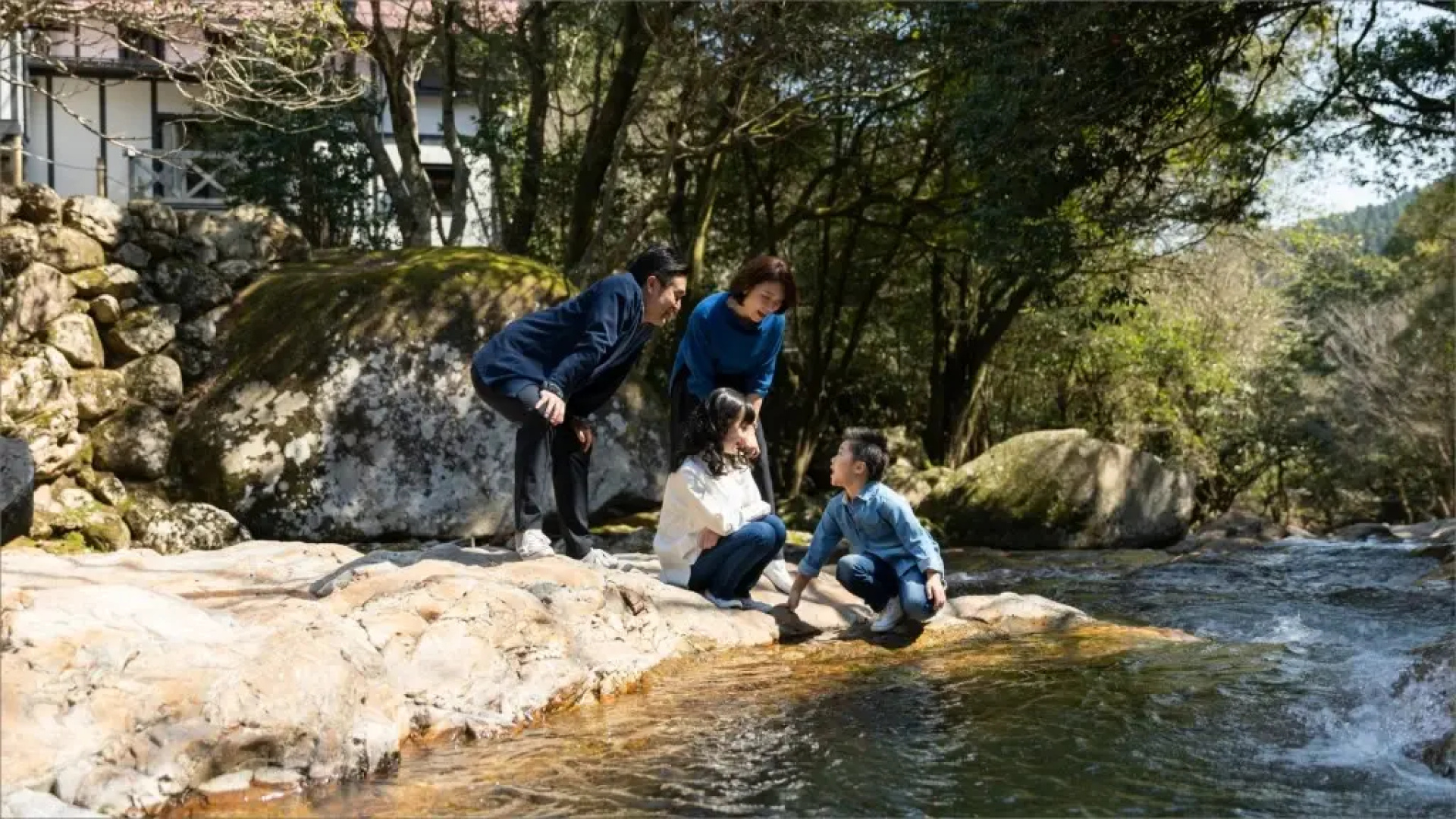 Shimantogawa Genryu Morino Kuni Mizugiwa No Lodge