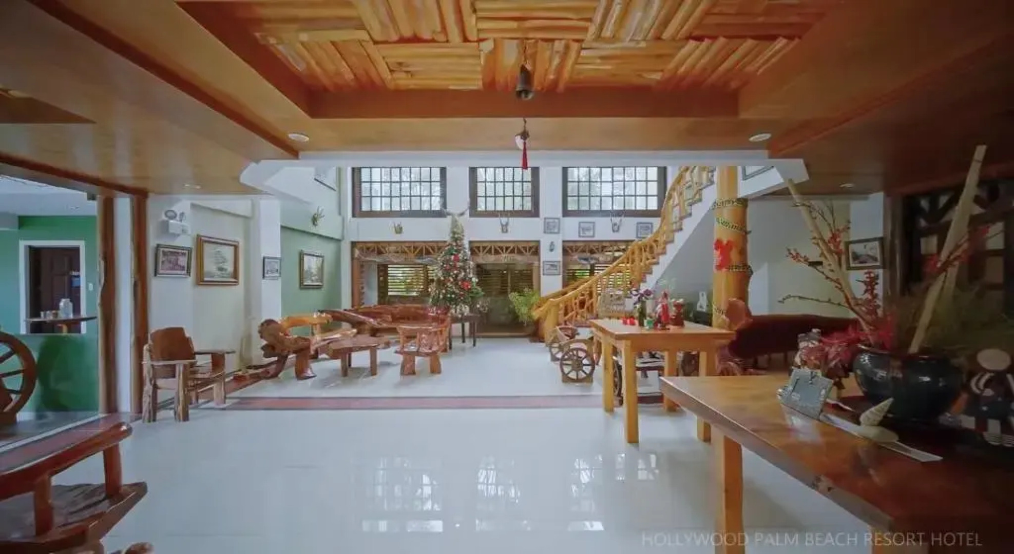 Hollywood Palm Beach Resort