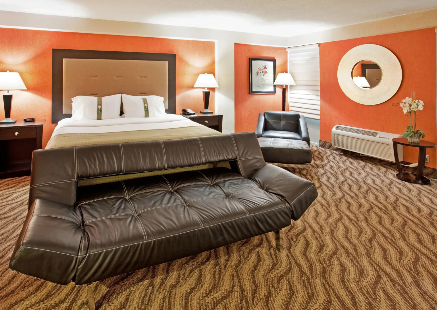 Holiday Inn Manhattan at the Campus by IHG