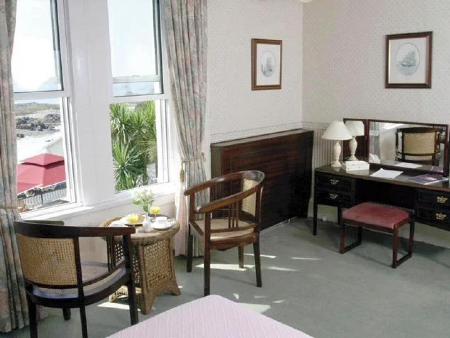 Shakespeare Coastal Hotel