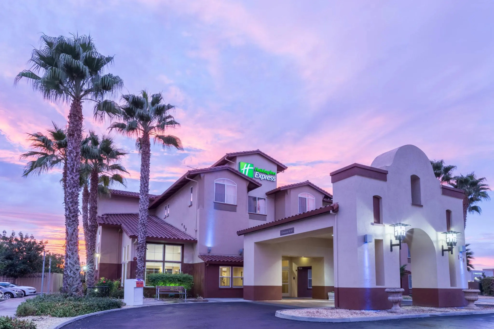 Holiday Inn Express Hotel & Suites Manteca by IHG