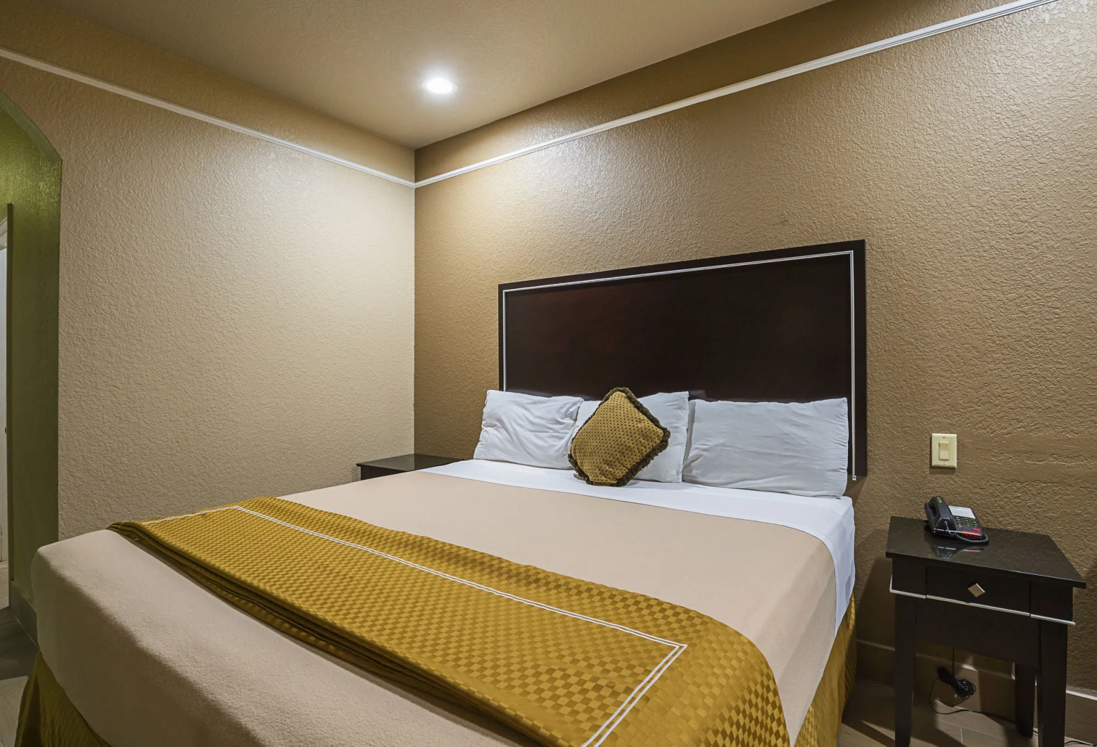 Scottish Inn and Suites Extended Stay Baytown