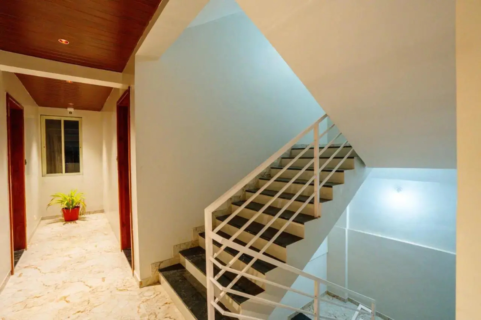 Treebo Grand Royal Imperio, Hinjewadi