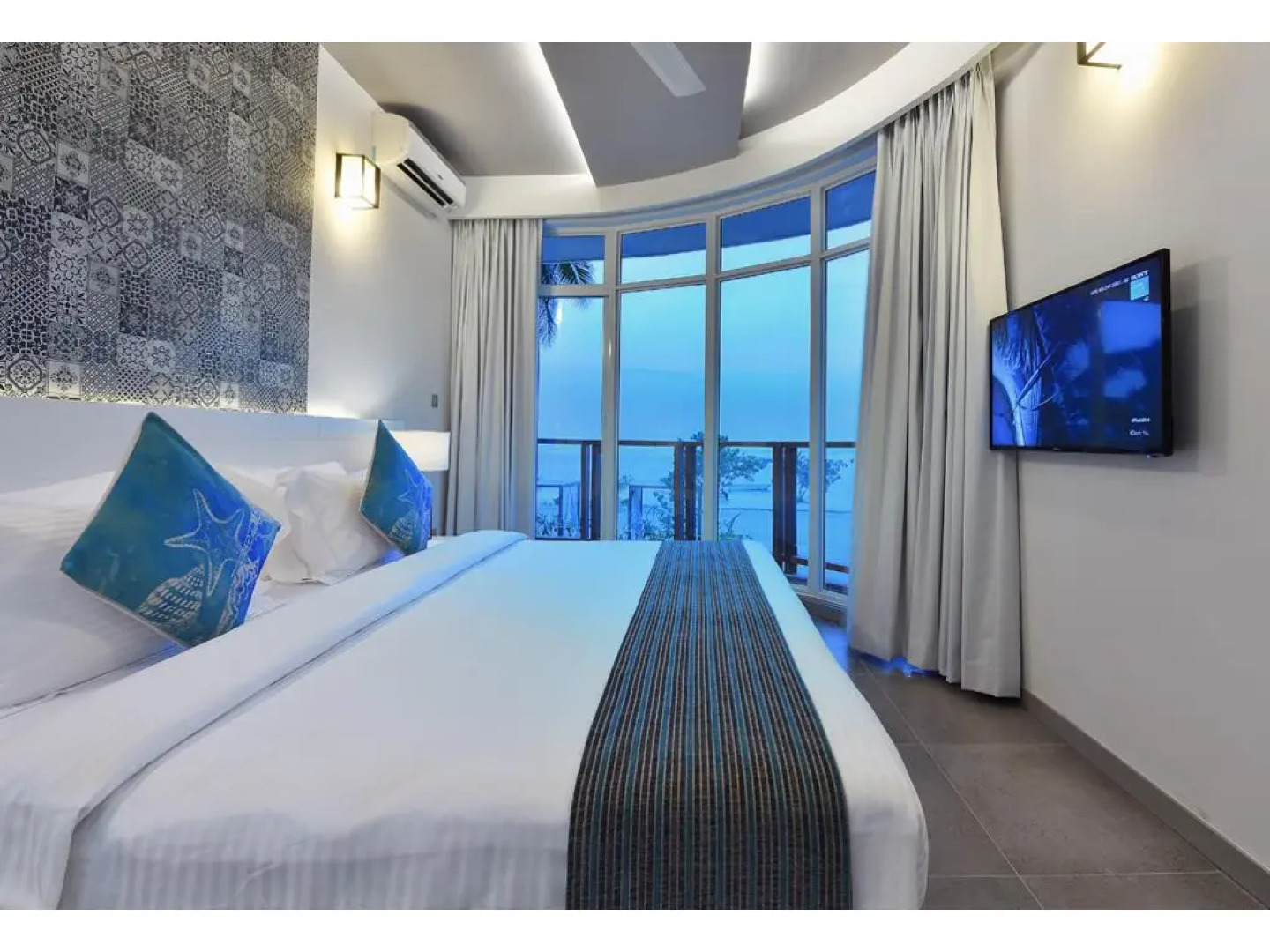 Отель Velana Beach Maldives