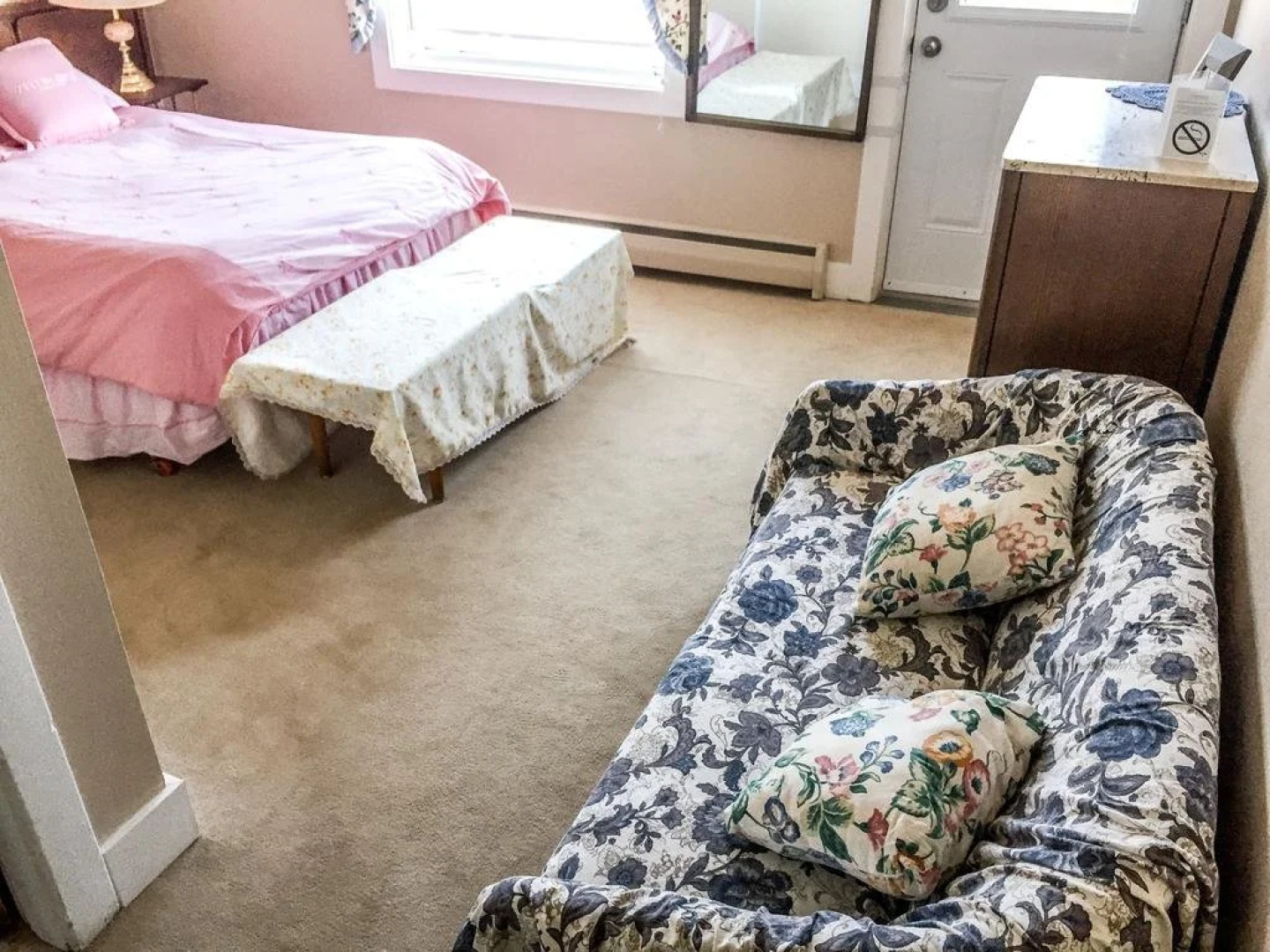 Admiral's Quay Motel & Suites