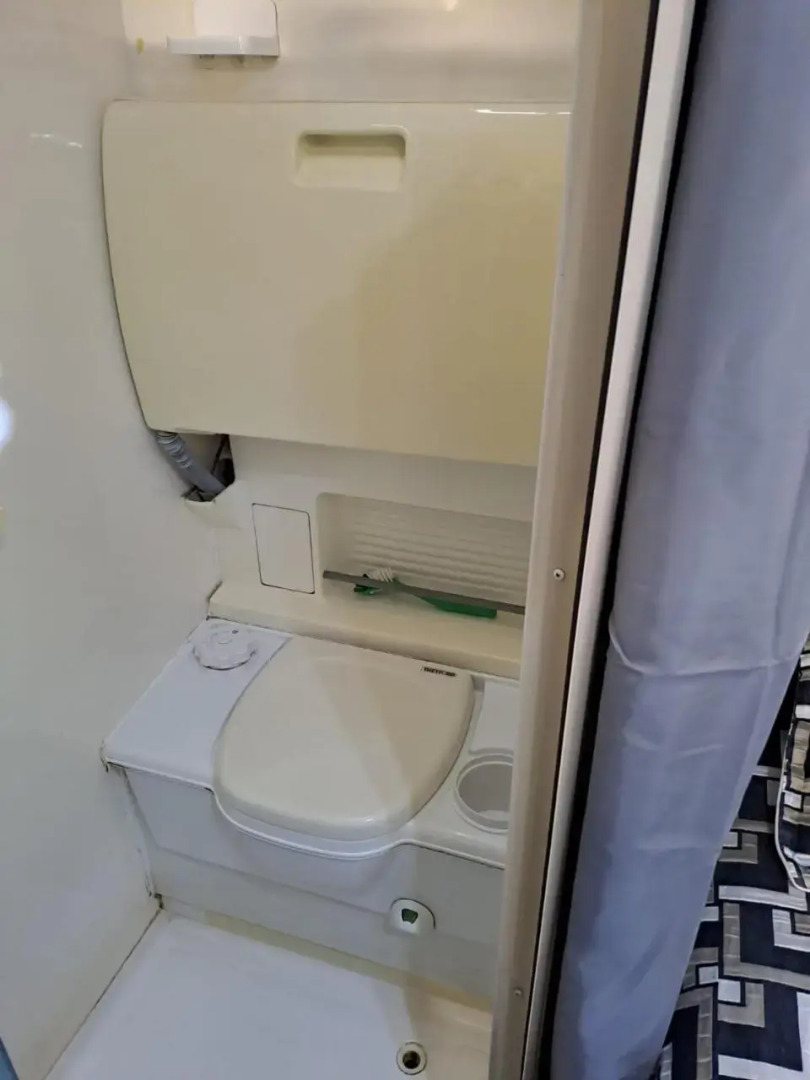 Kiwi Cabin and Homestay at Koru