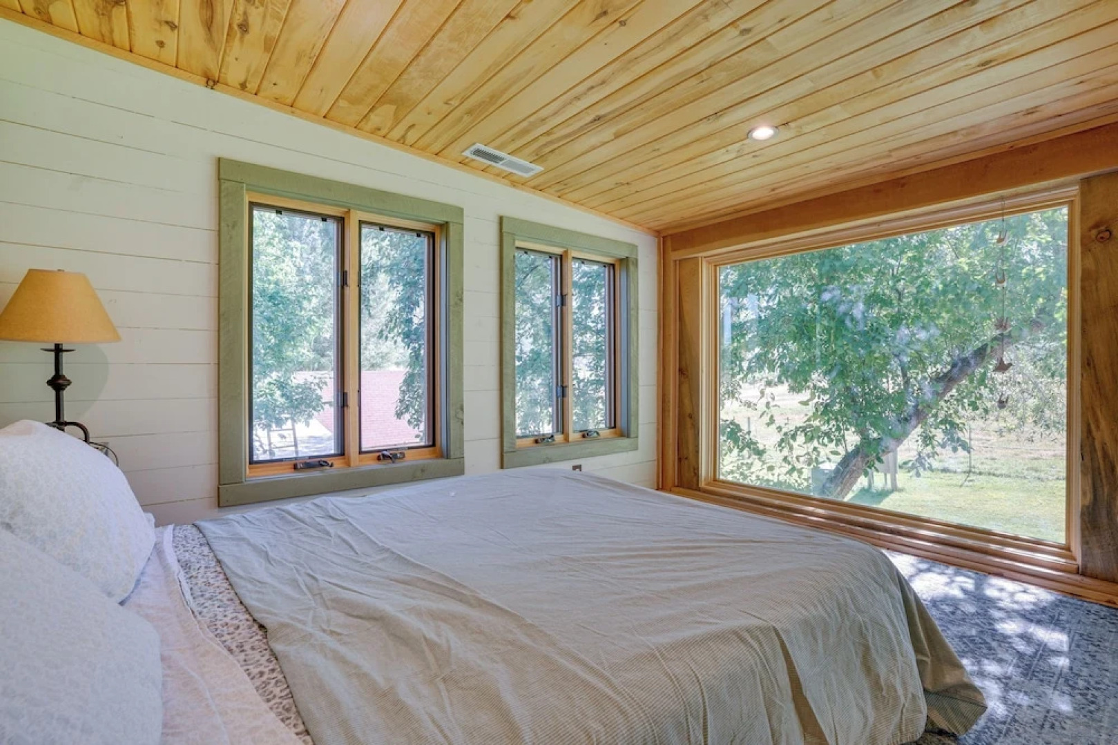 Luxe Log Cabin ~ 15 Mi to Downtown Moab!