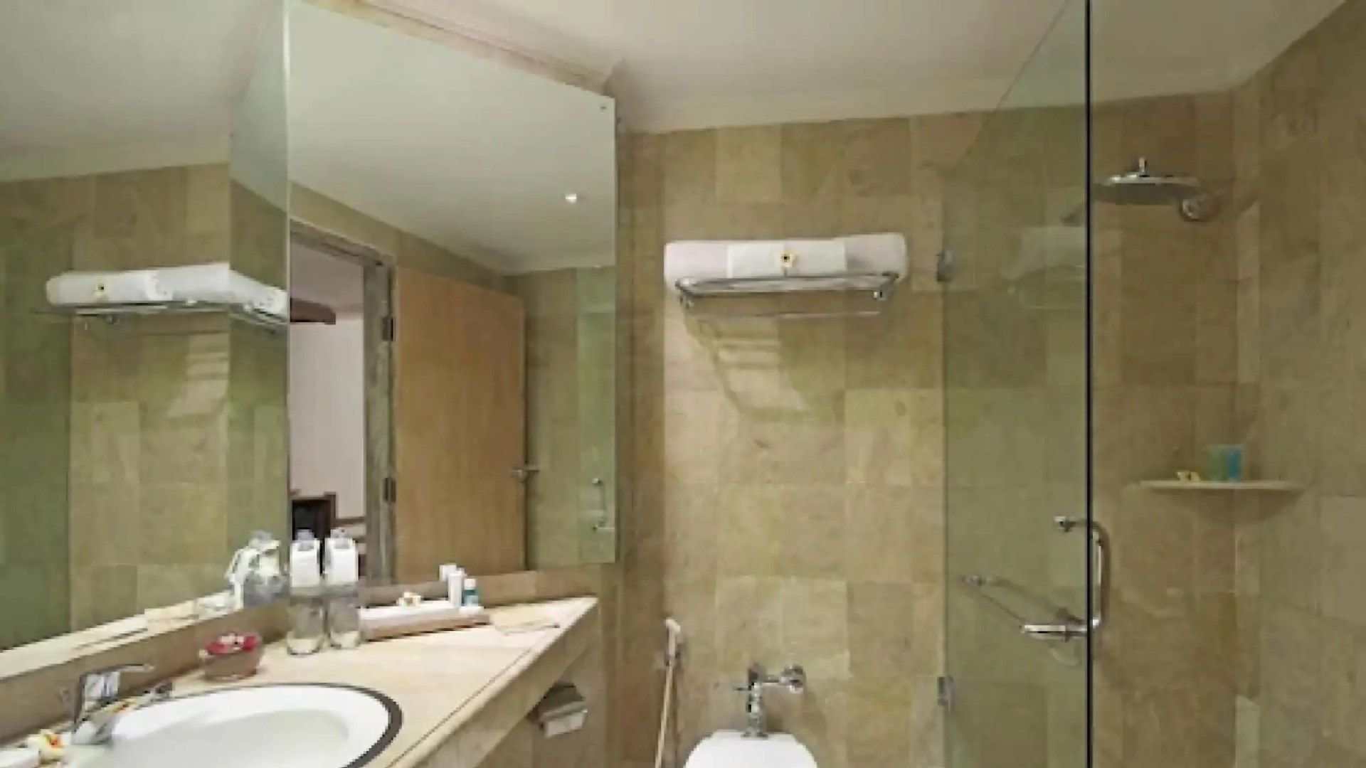 Blu-Zea Resort by Double-Six