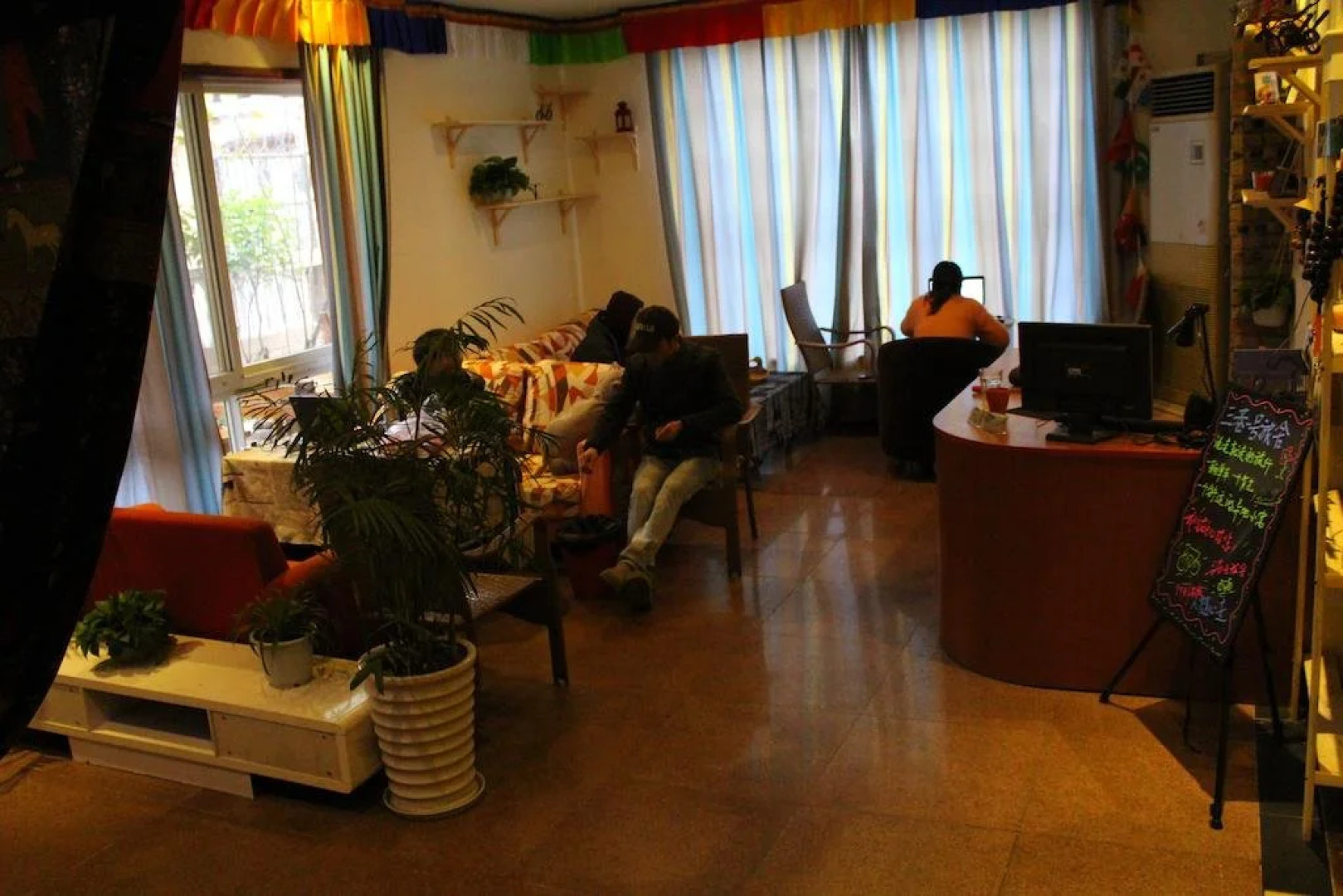 Number 3 1 Youth Hostel Chengdu