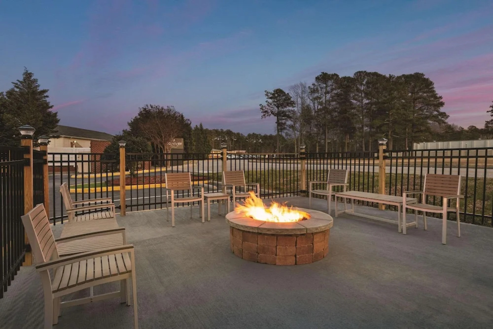 Country Inn And Suites