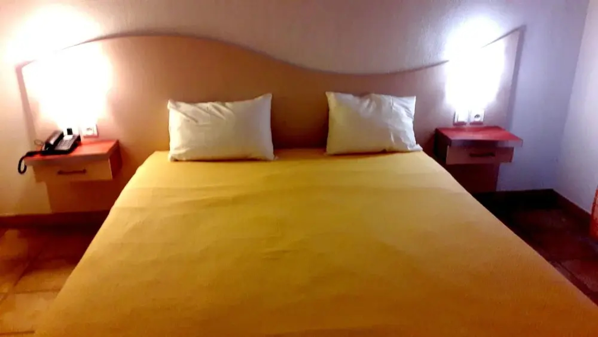 Hotel Pernes Les Fountaines