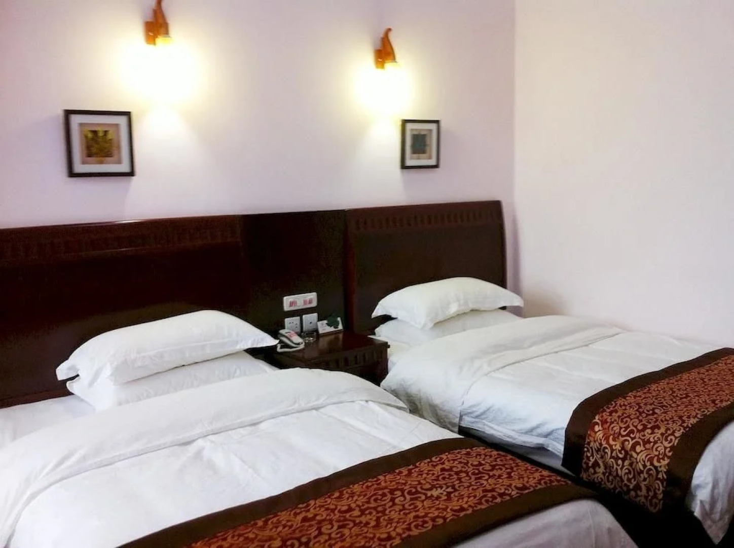 Qianglong Business Hotel - Maoxian